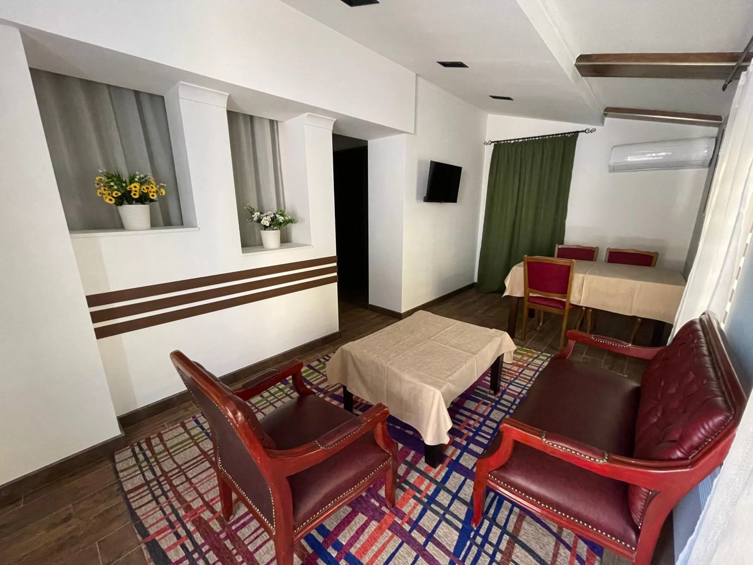 Seating Area in NO PROBLEM