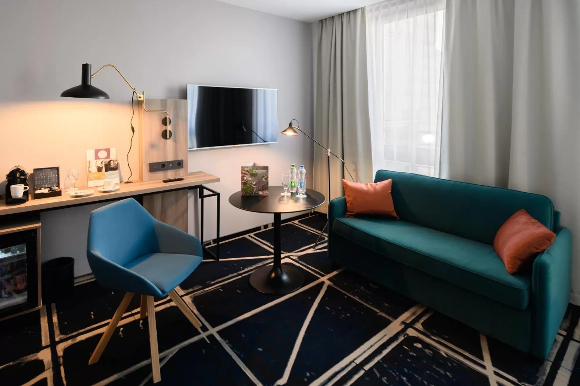 TV and multimedia in Hotel Mercure Poznań Centrum