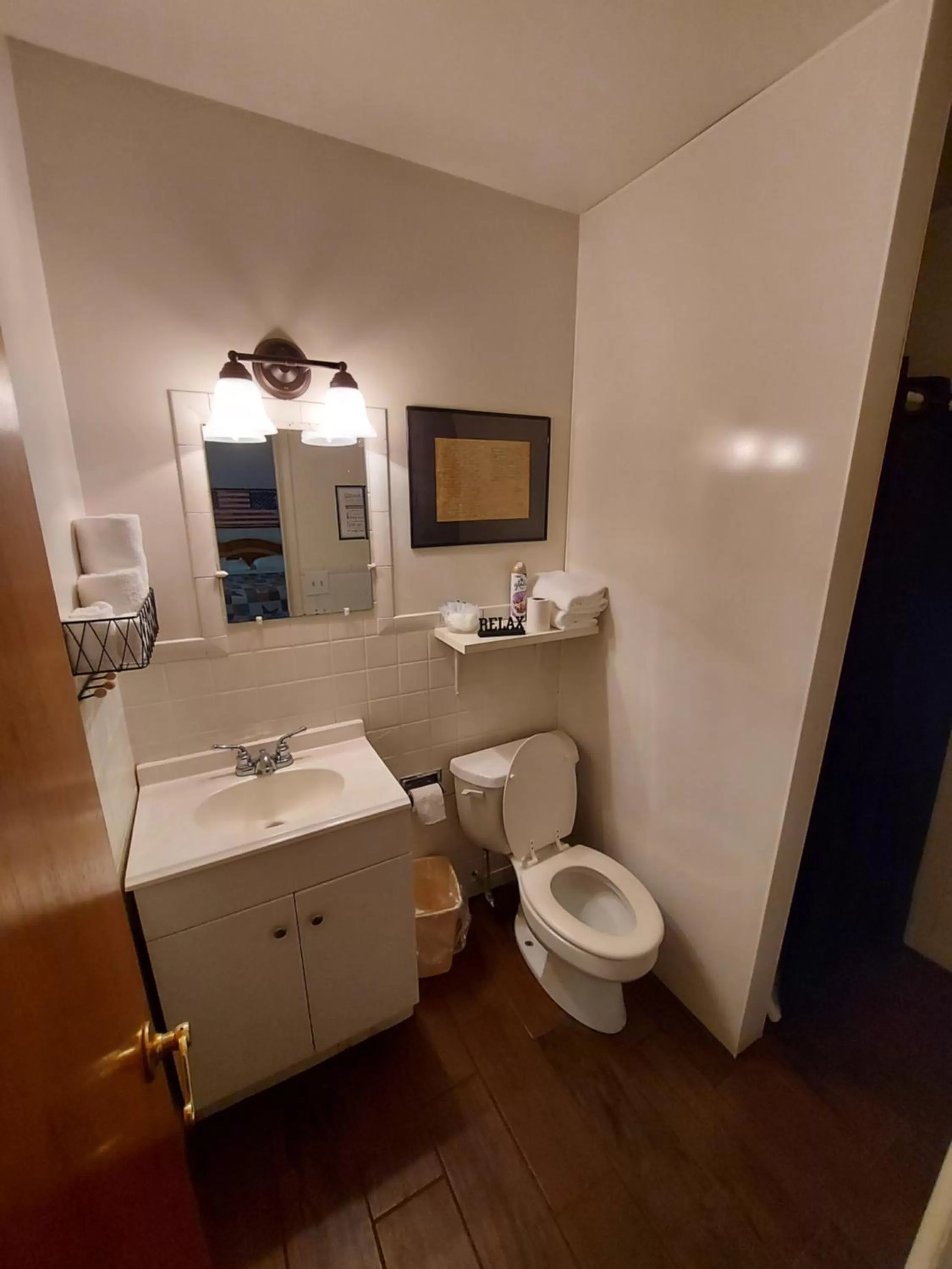 Shower in Cactus Inn