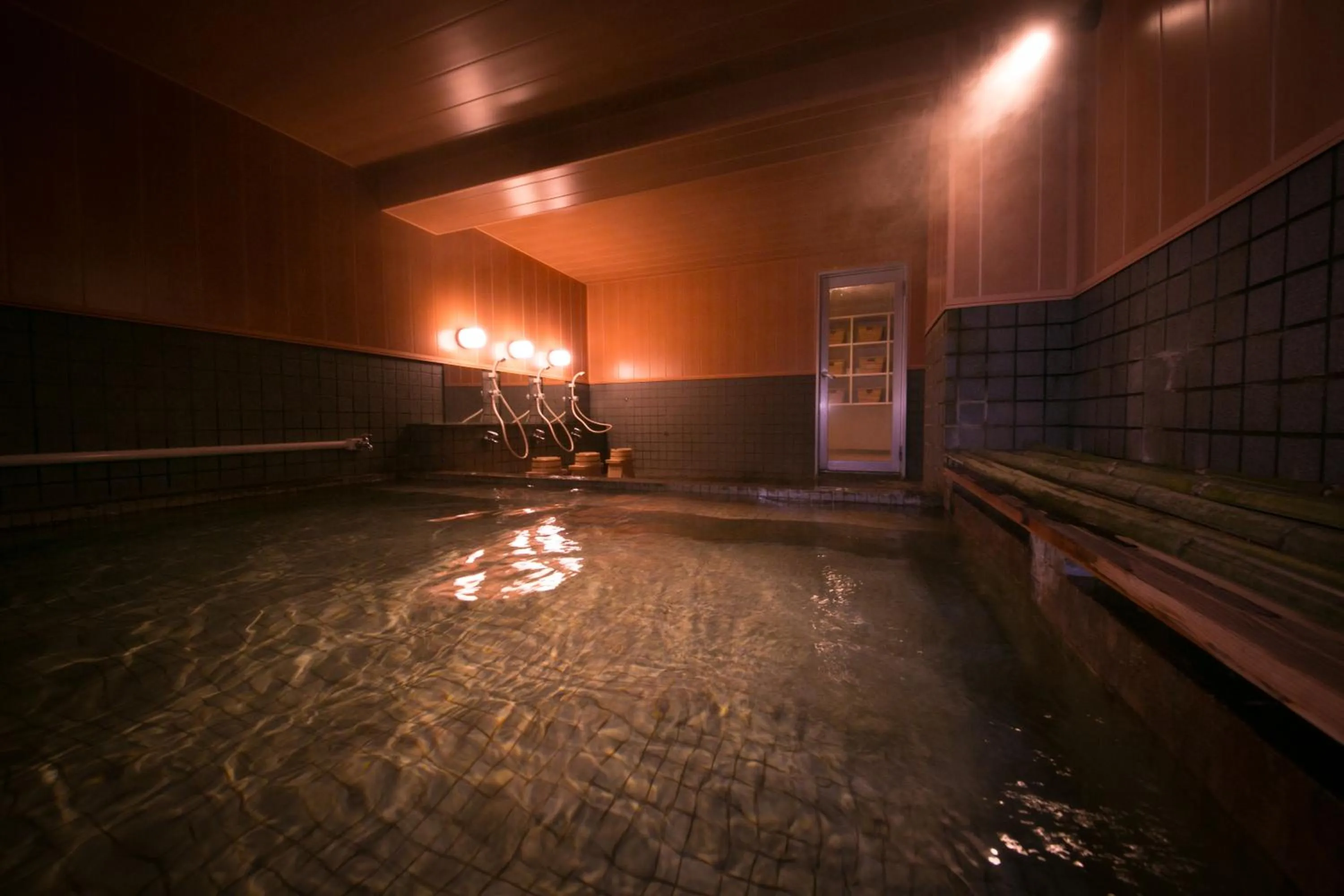 Hot Spring Bath in Kunisakisou