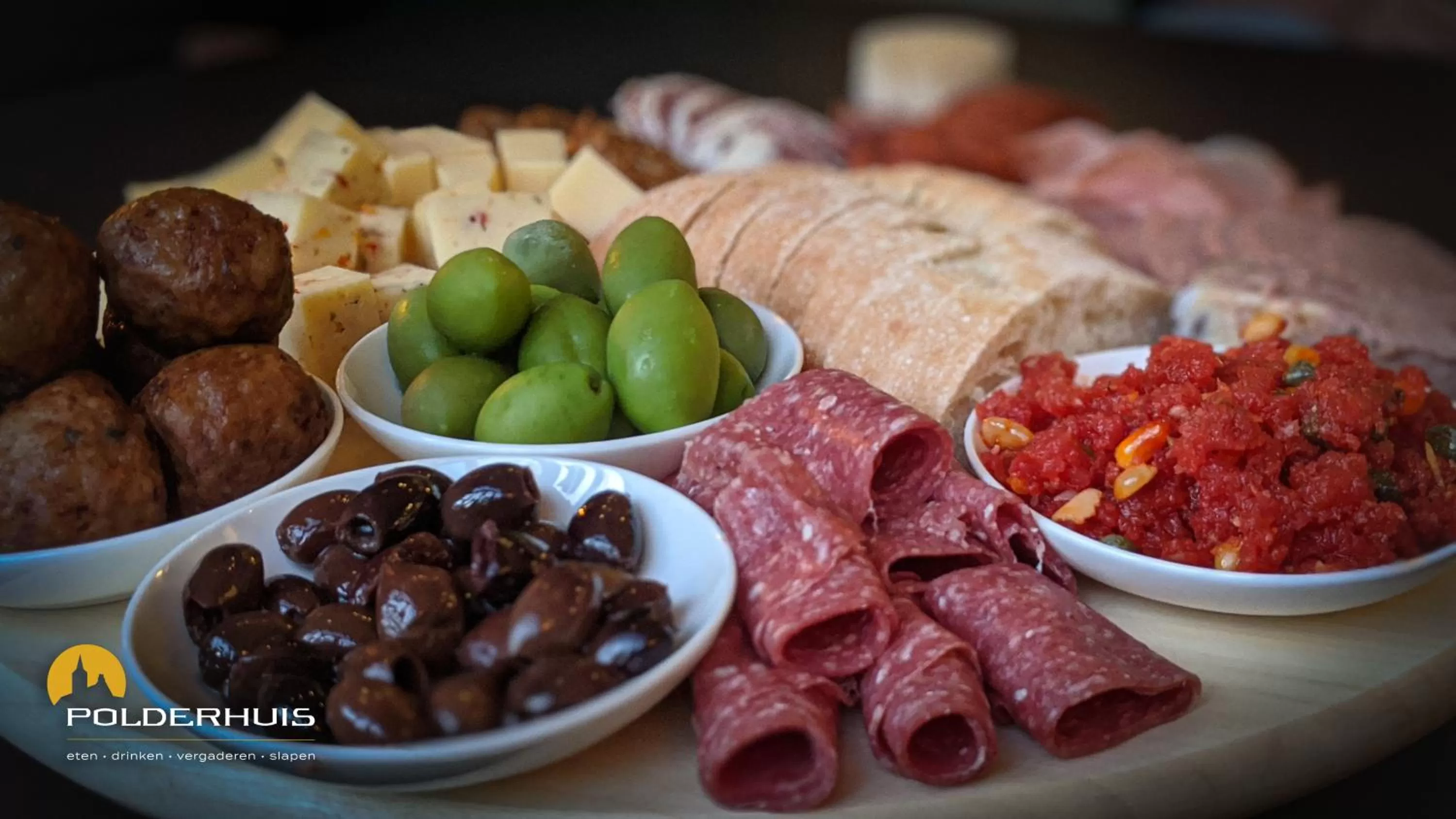 Restaurant/places to eat in Polderhuis Bed & Breakfast