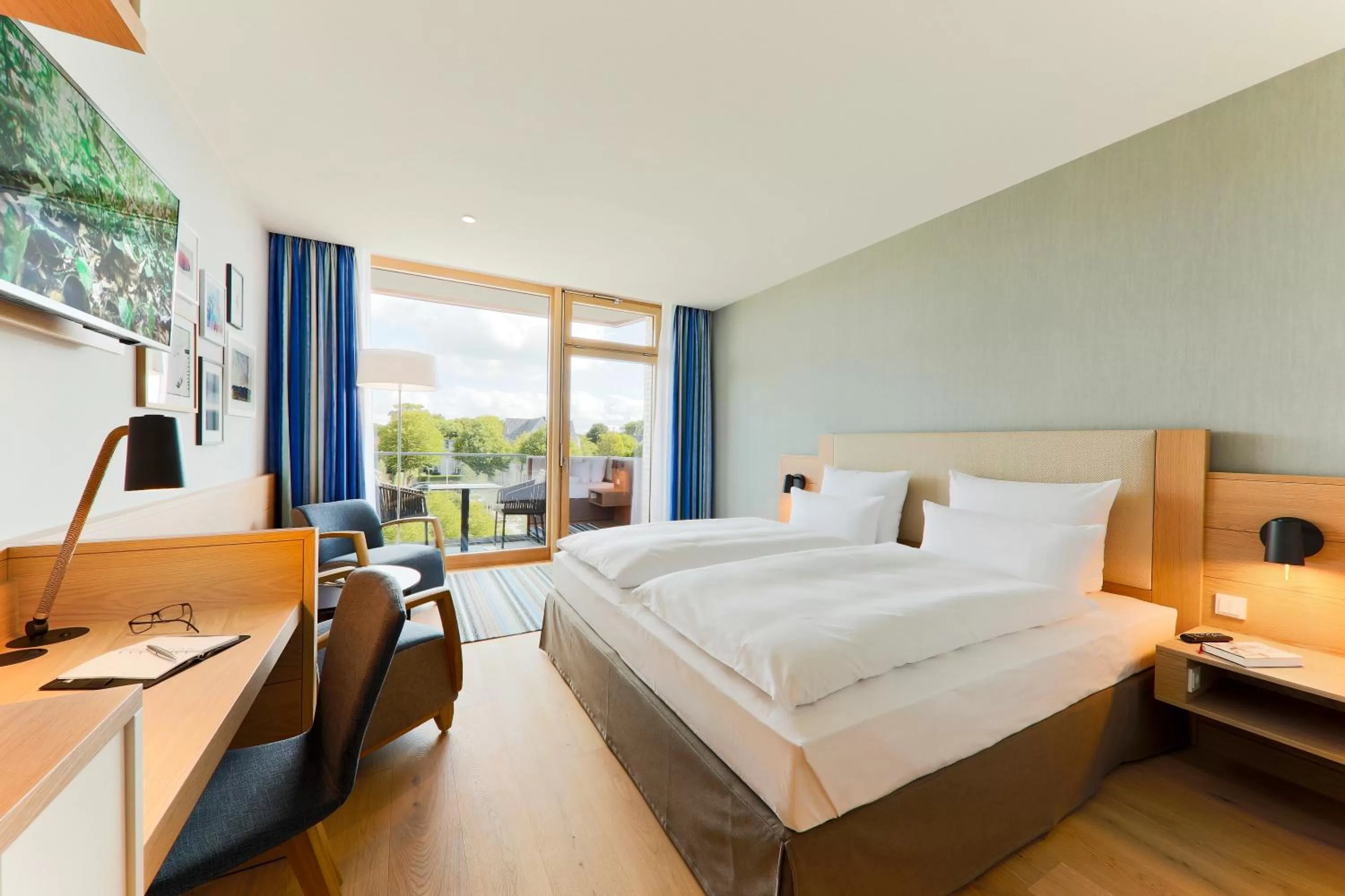 TV and multimedia, Bed in Upstalsboom Wyk auf Föhr