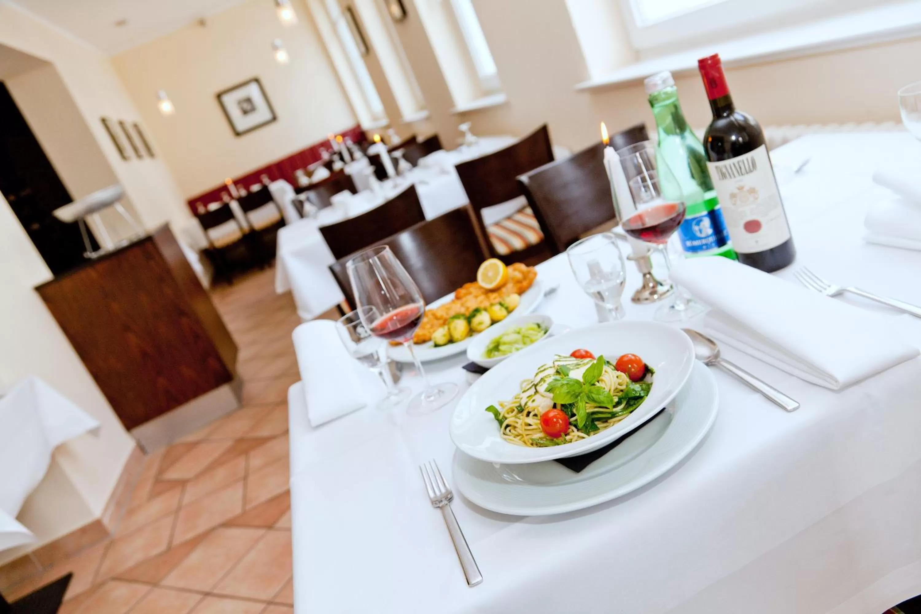 Restaurant/places to eat in Strandhaus Belvedere