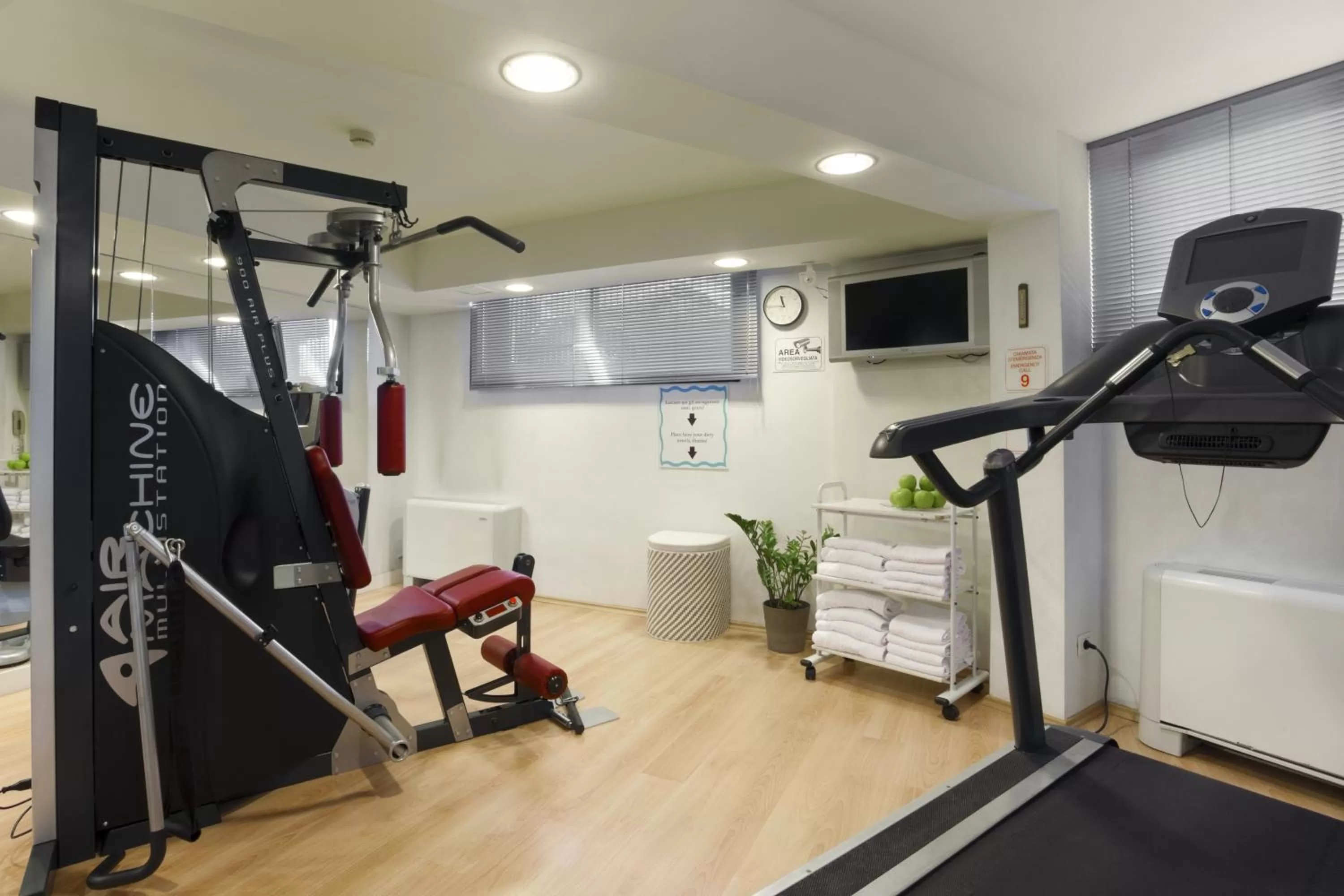 Fitness centre/facilities in Hotel Imperiale Rimini & SPA