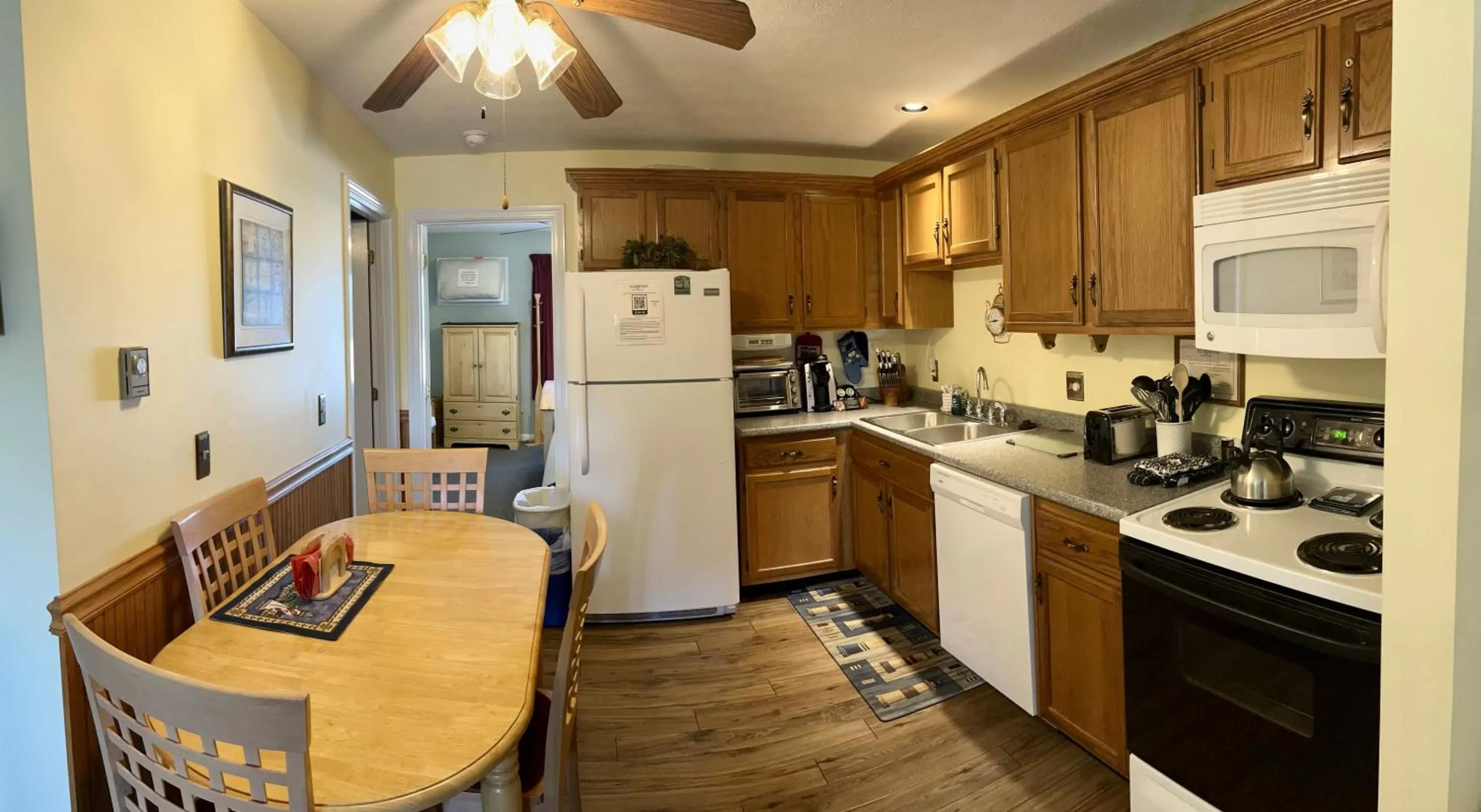 Elmwood Resort Hotel