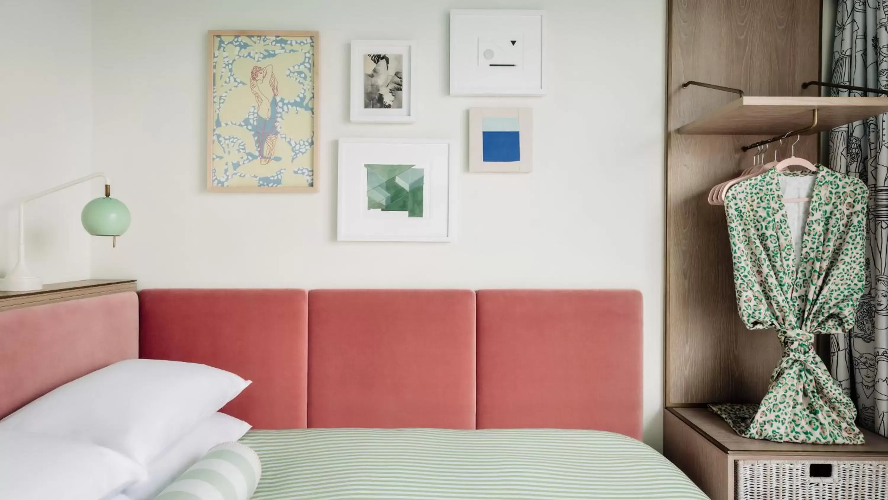 Queen Room with Bay View in The Goodtime Hotel, Miami Beach a Tribute Portfolio Hotel Queen Room with Bay View in The Goodtime Hotel, Miami Beach a Tribute Portfolio Hotel