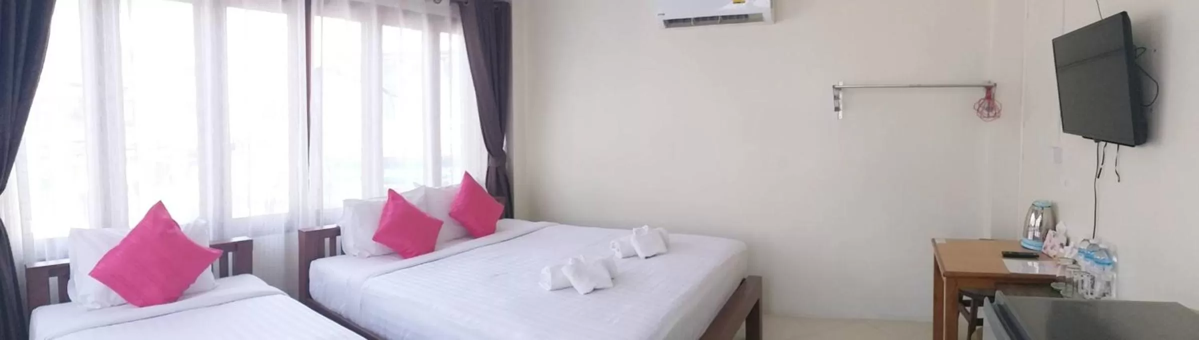 Bed in Ban Mae Boonthong