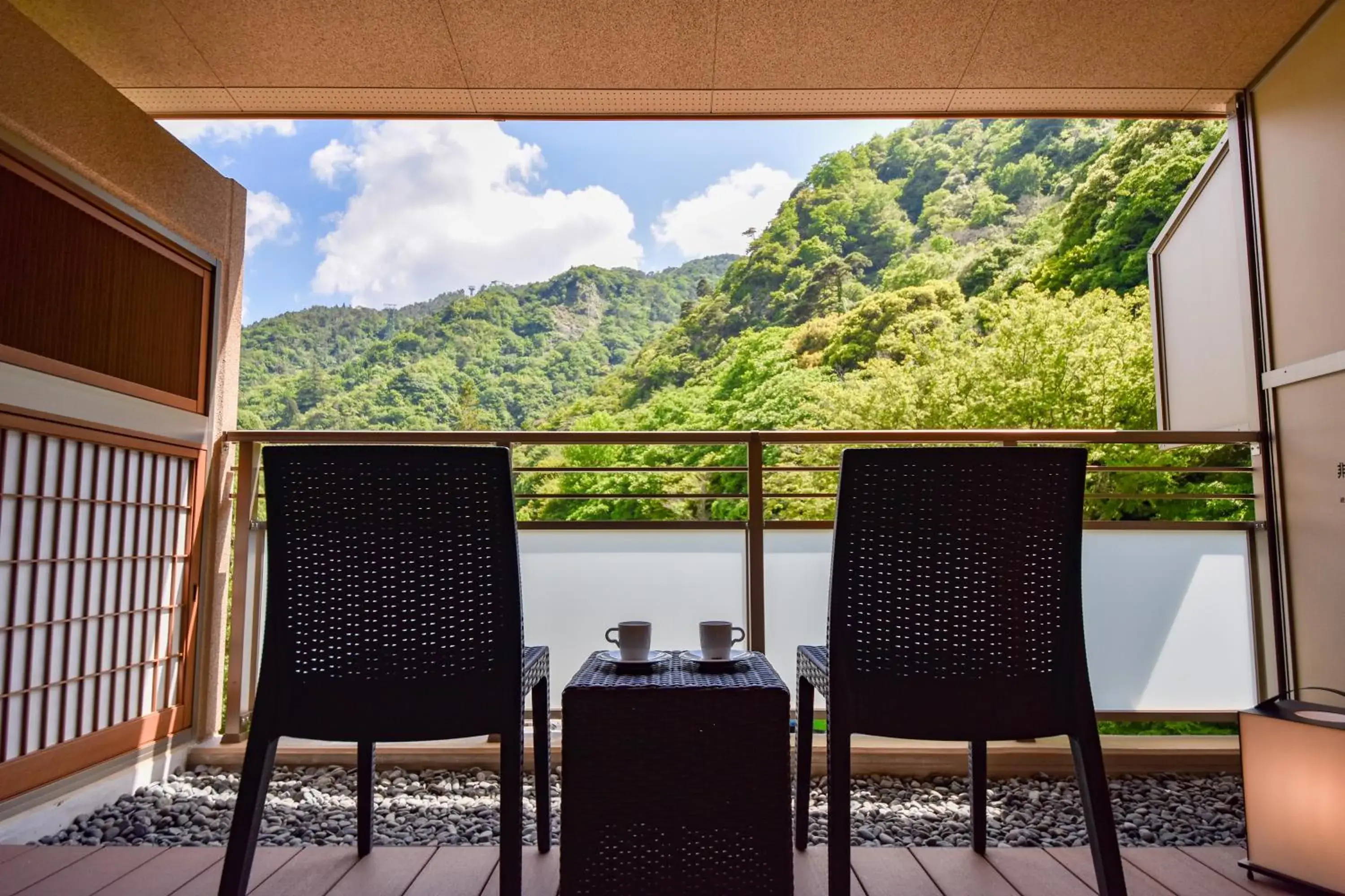 Twin Room with Balcony in Okuno Hosomichi Twin Room with Balcony in Okuno Hosomichi