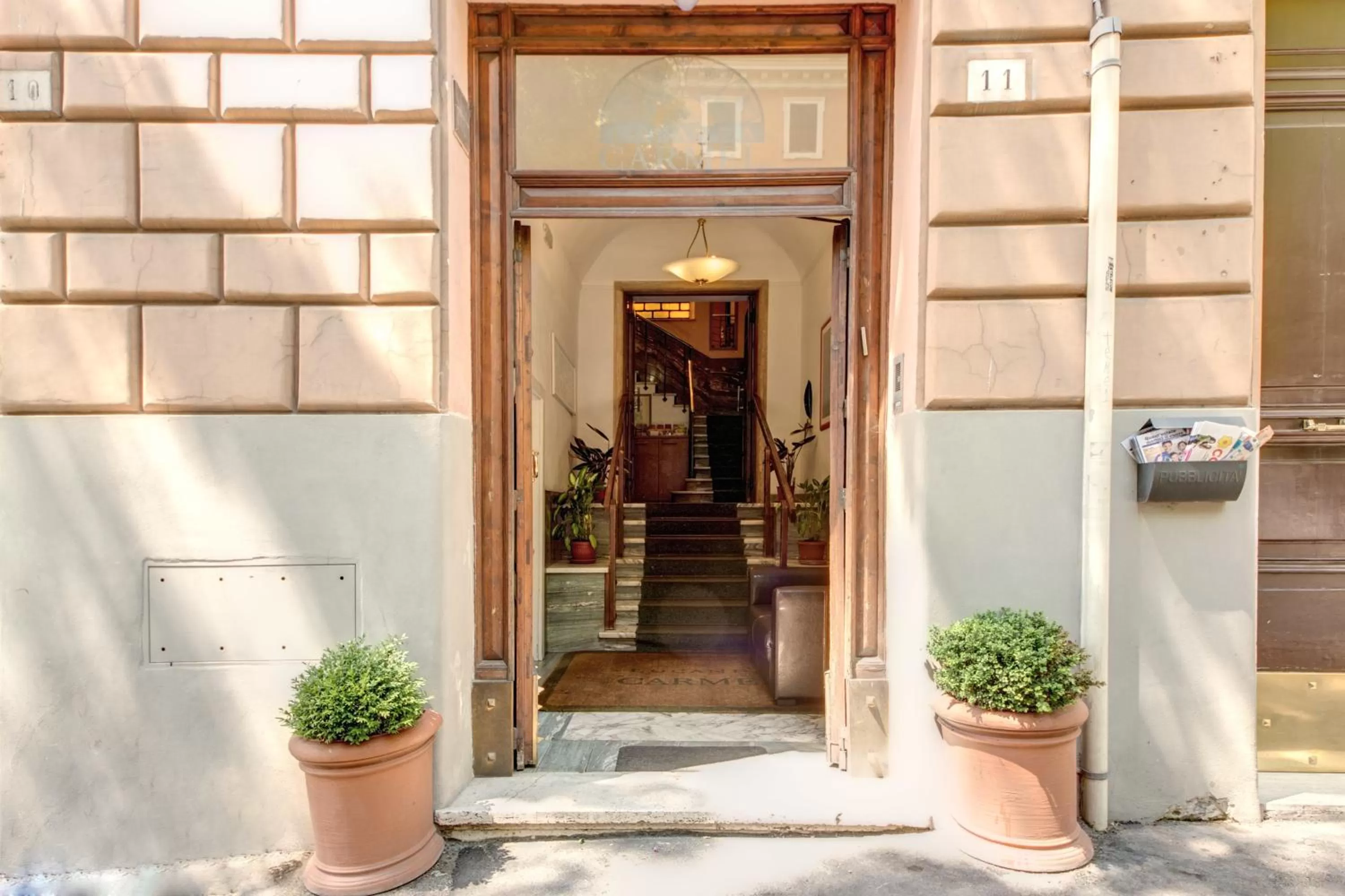 Facade/entrance in Hotel Carmel