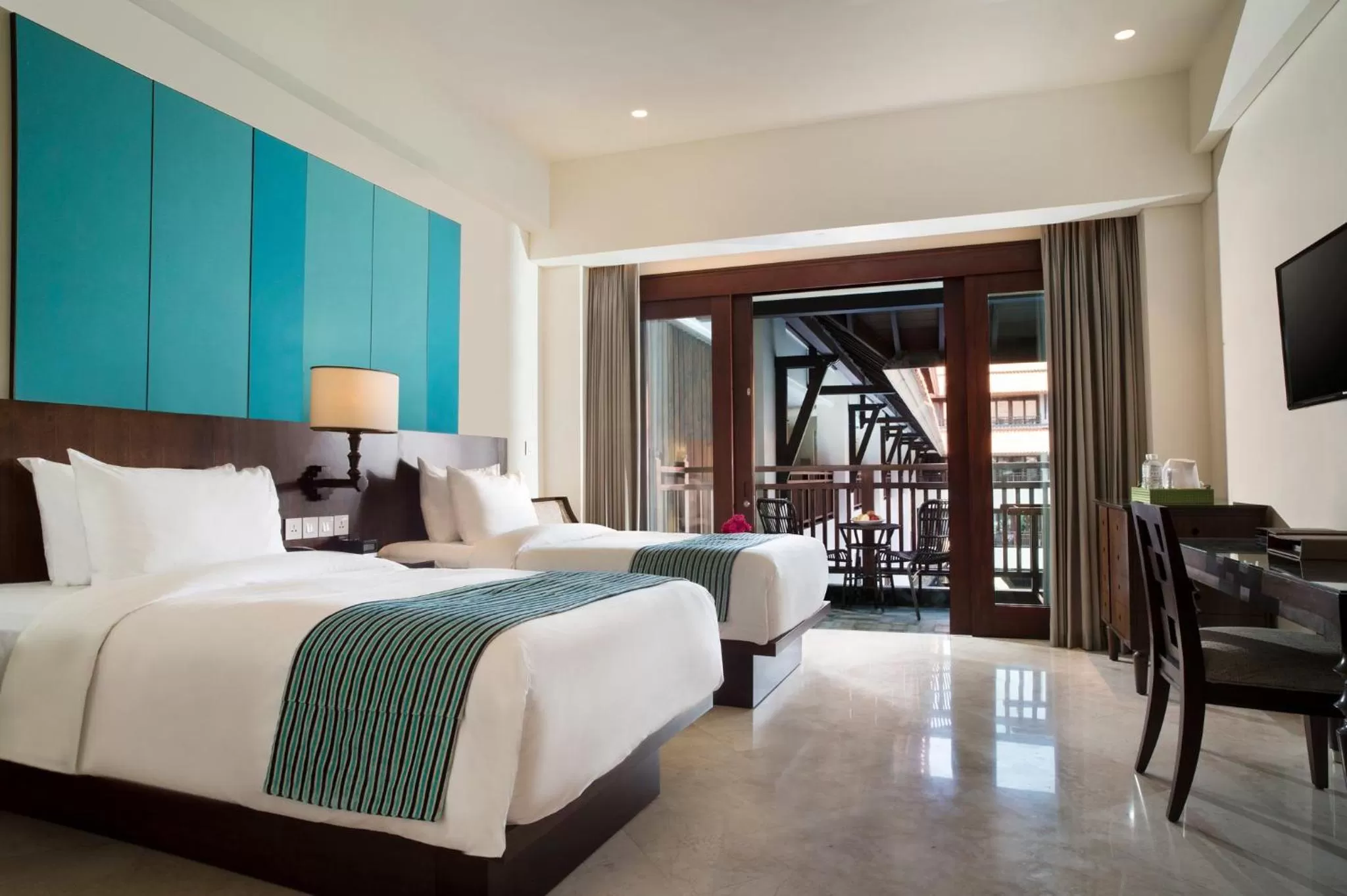 Photo of the whole room, Bed in Holiday Inn Resort Bali Nusa Dua by IHG