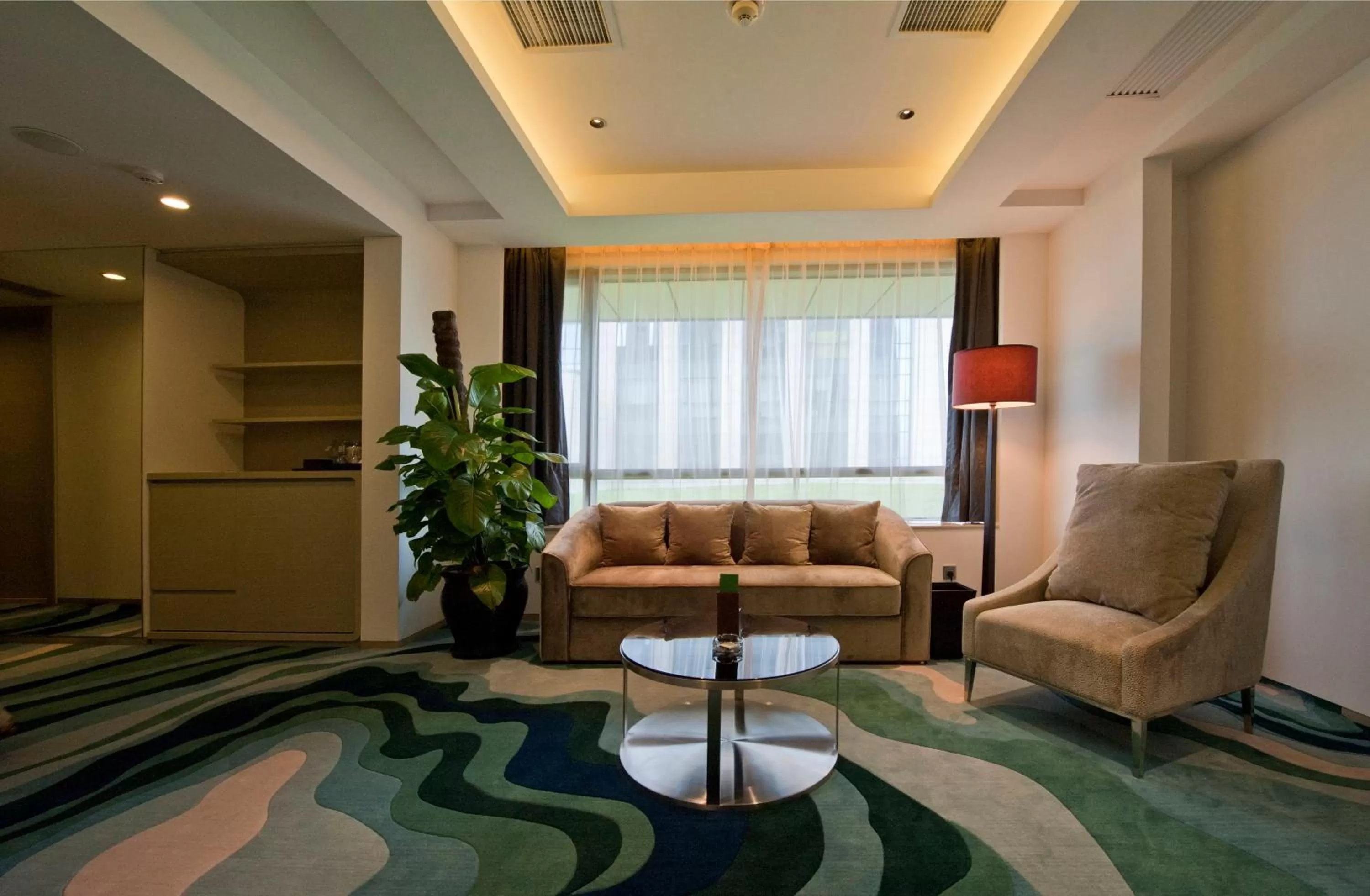 Photo of the whole room in Holiday Inn Shanghai Songjiang by IHG - Miaoqian Street