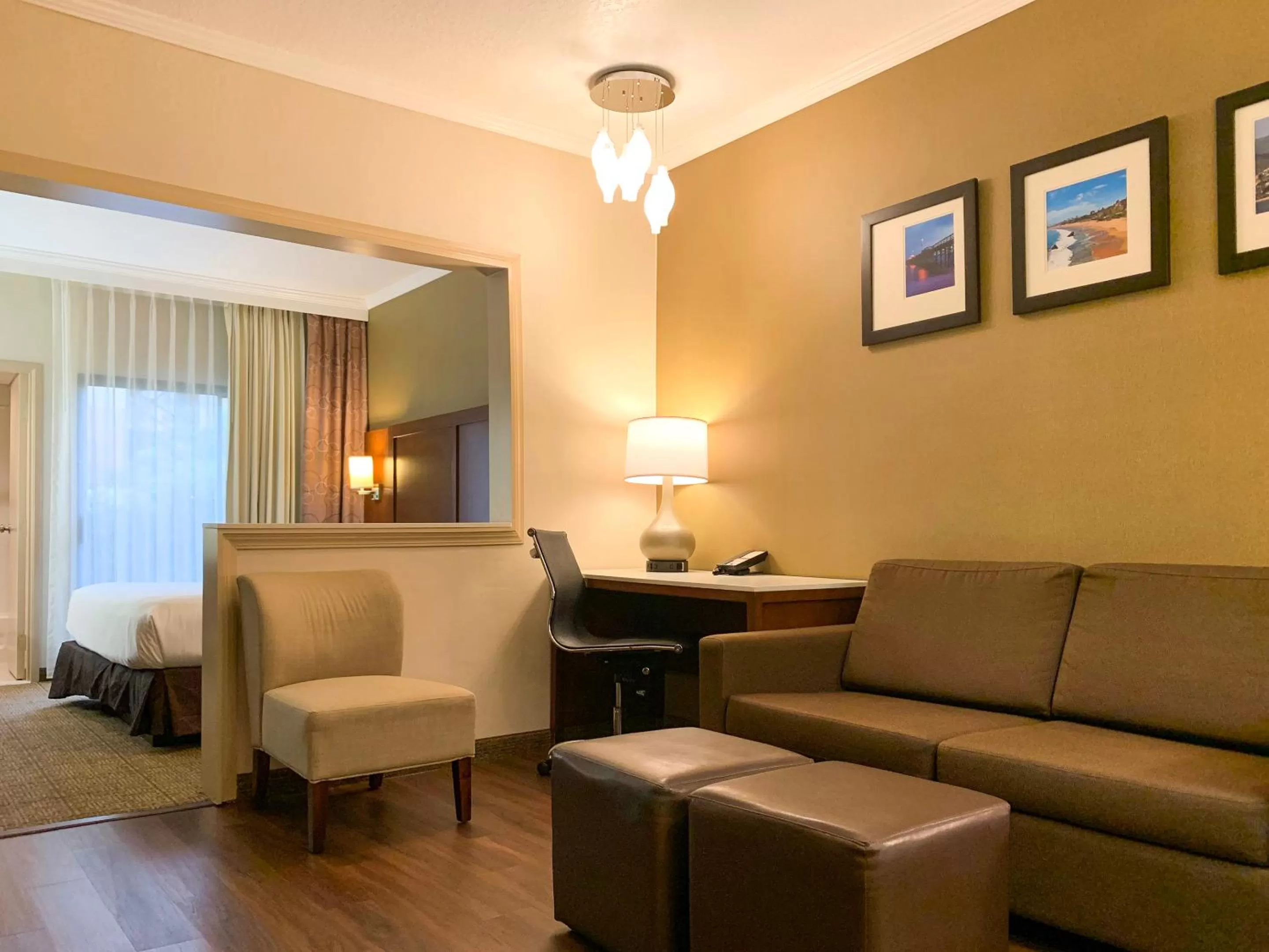 MainStay Suites Orange County John Wayne Airport