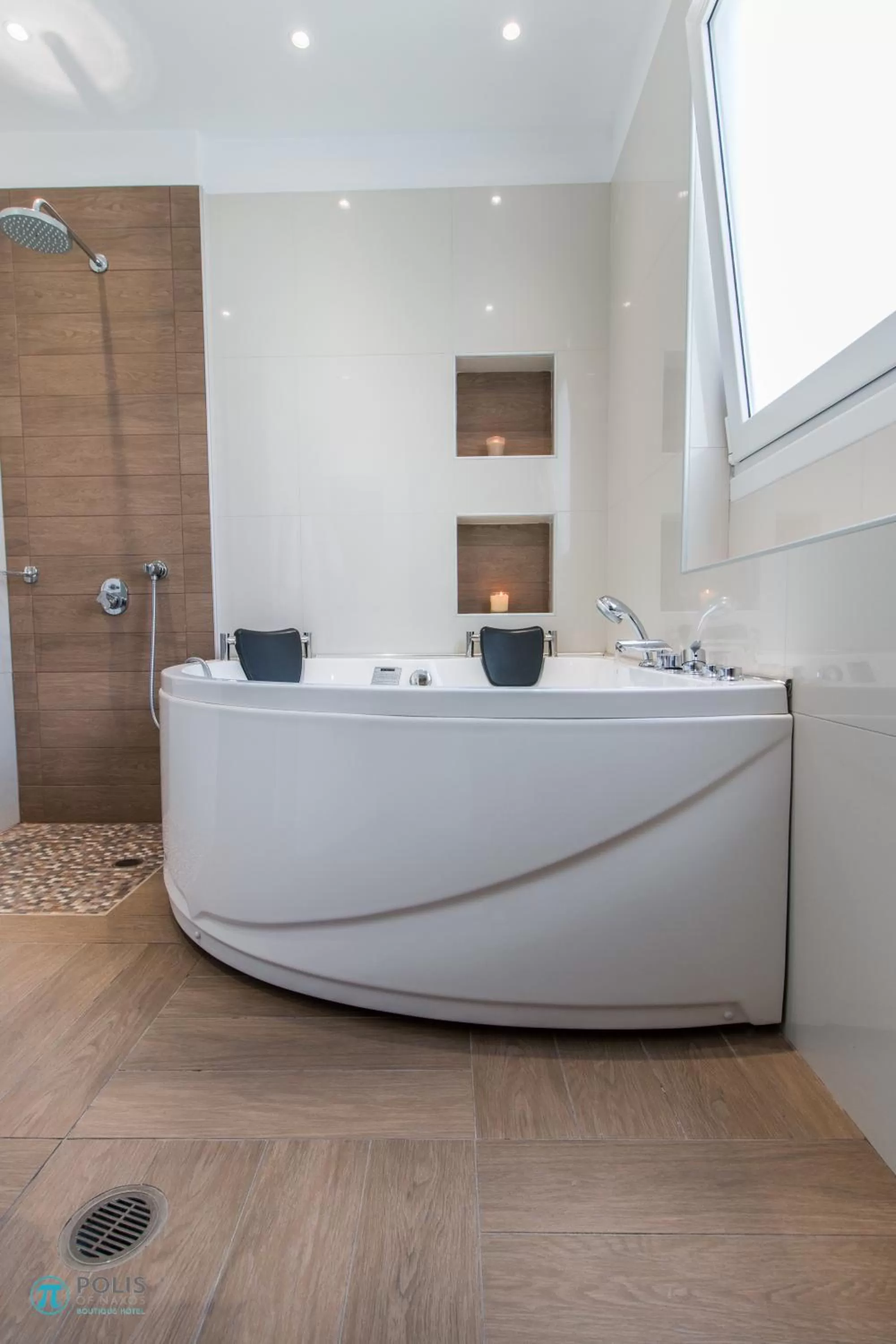 Day in Polis of Naxos