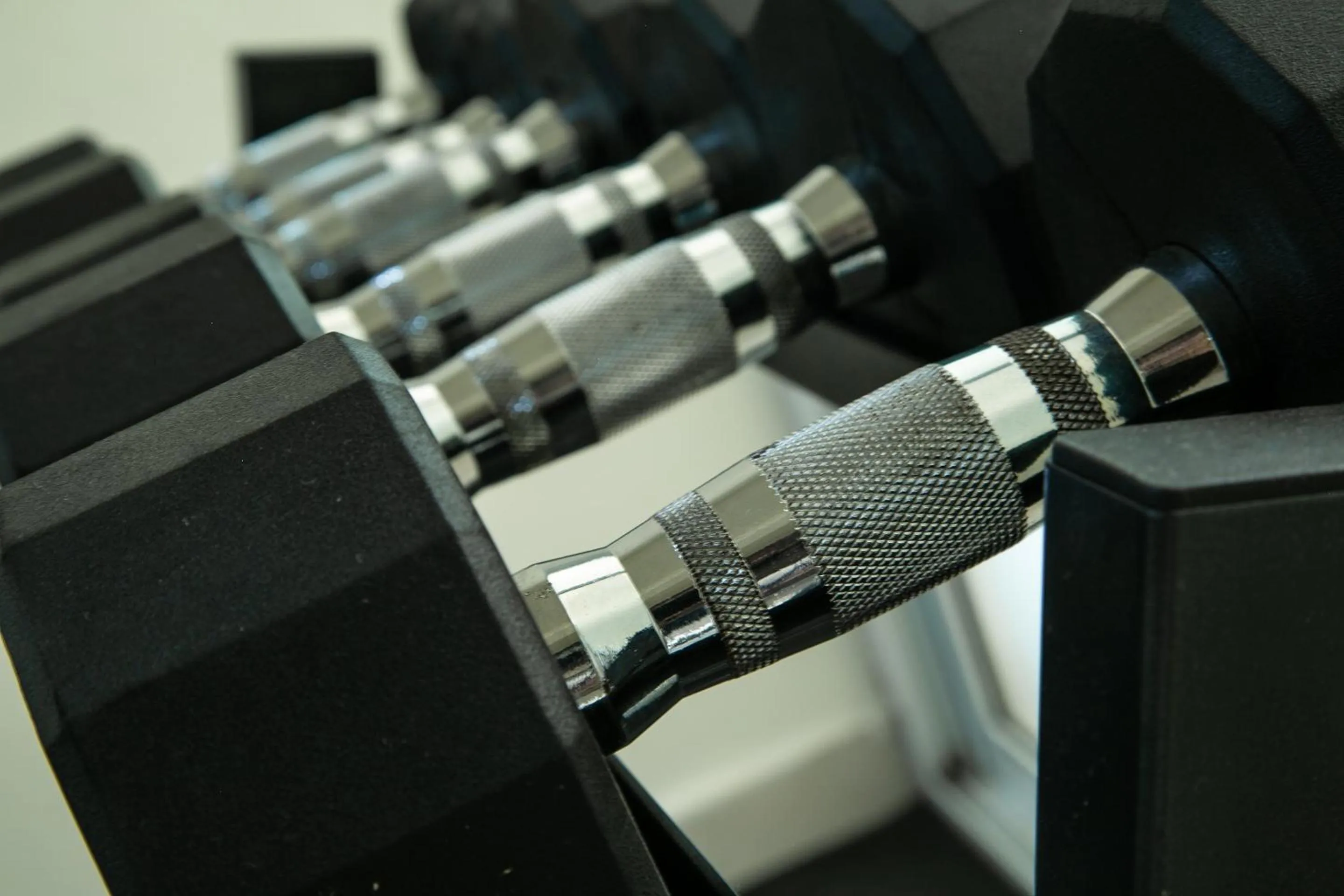 Fitness centre/facilities in Relax Inn Suites