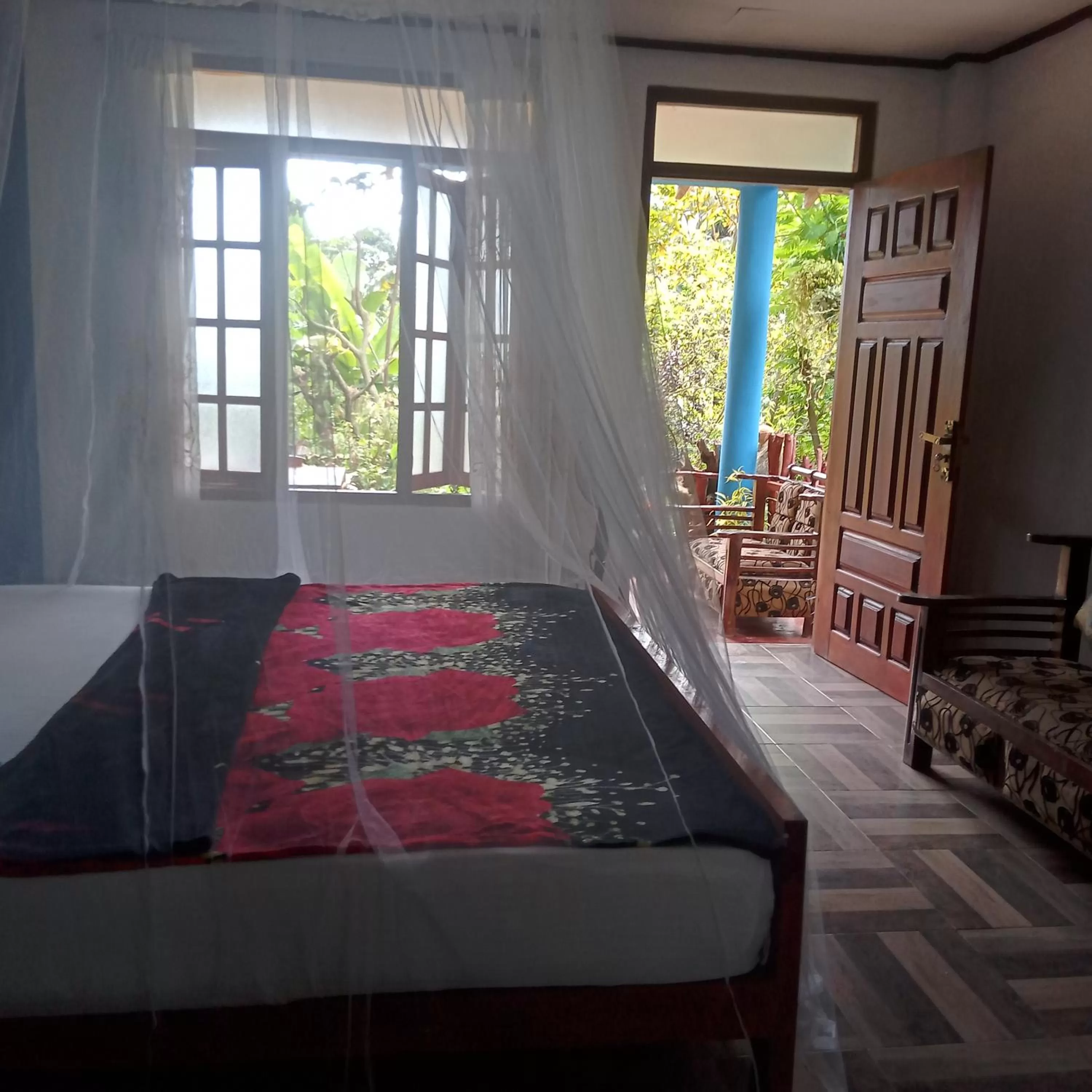 Bed in The Horizon Root Inn