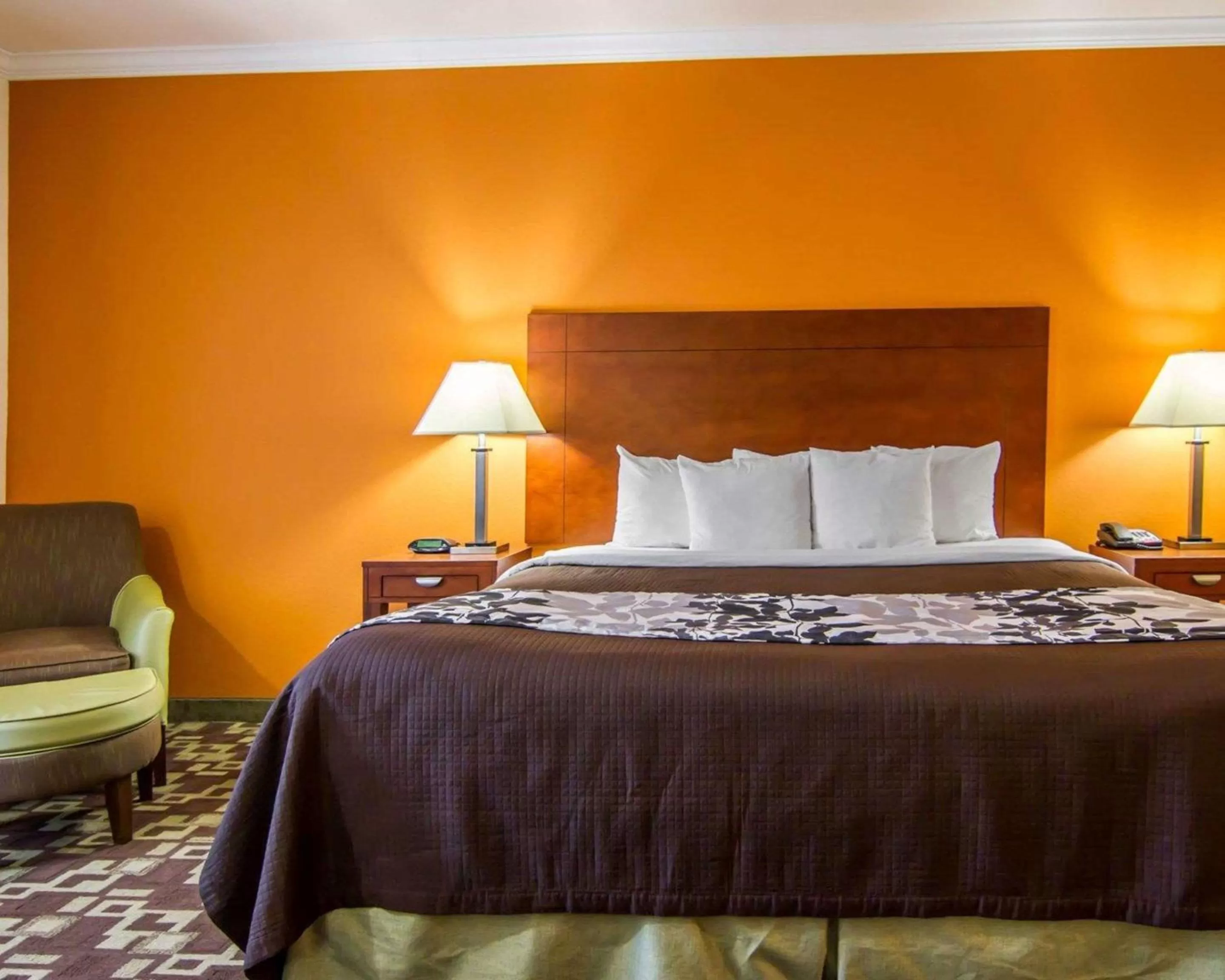 Photo of the whole room in Sleep Inn & Suites Shreveport West