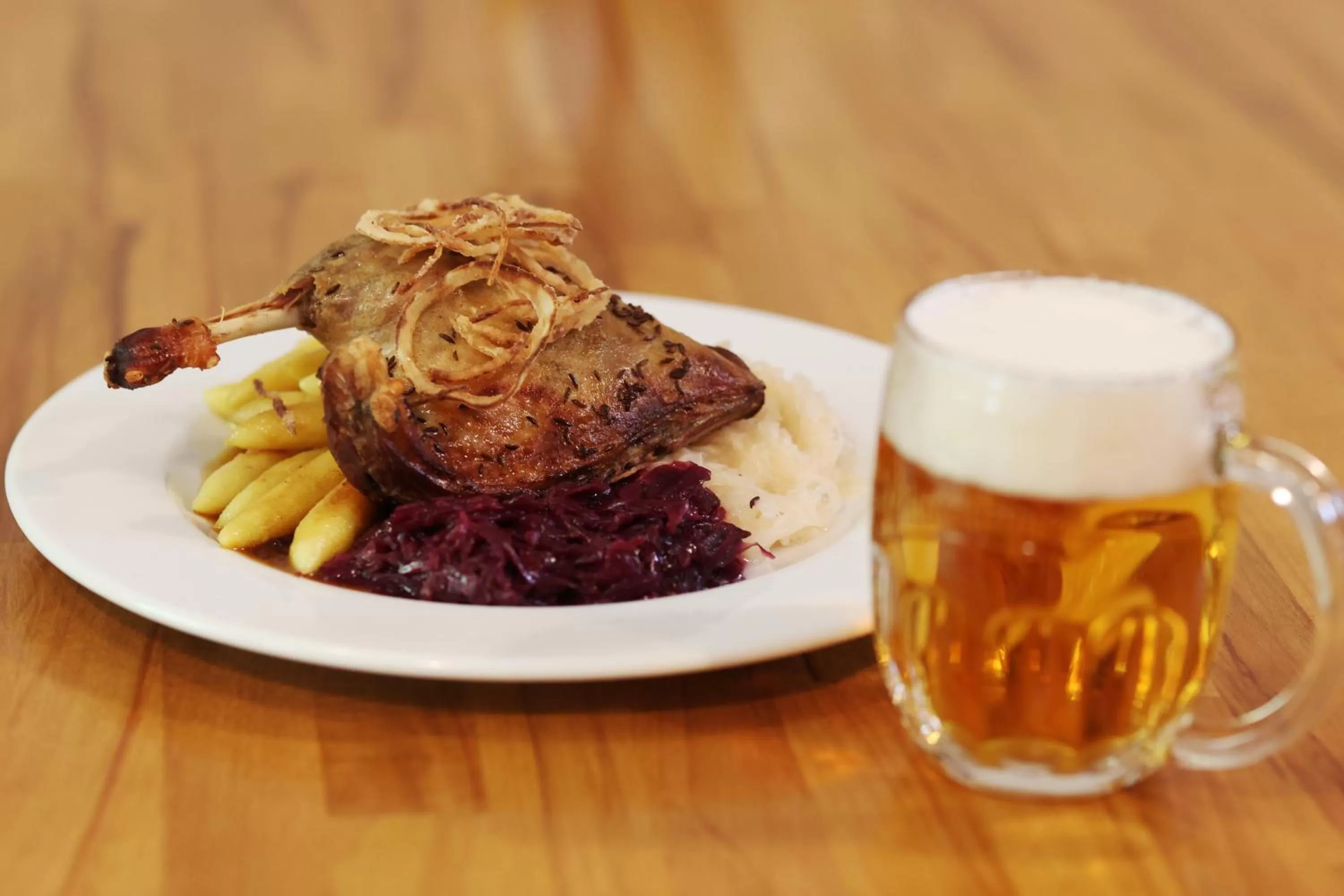 Restaurant/places to eat in Romania