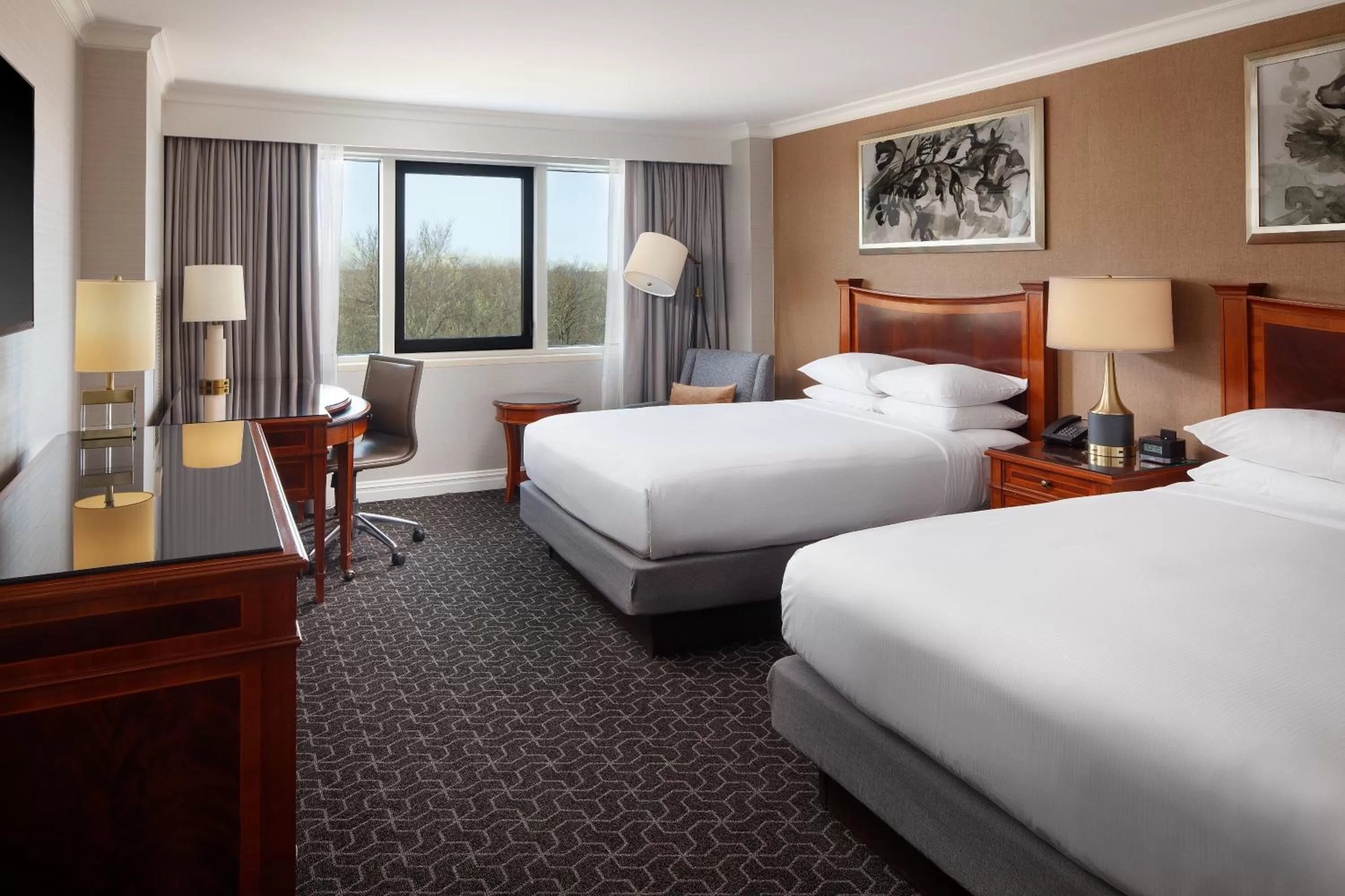 Bedroom, Bed in Hilton Short Hills