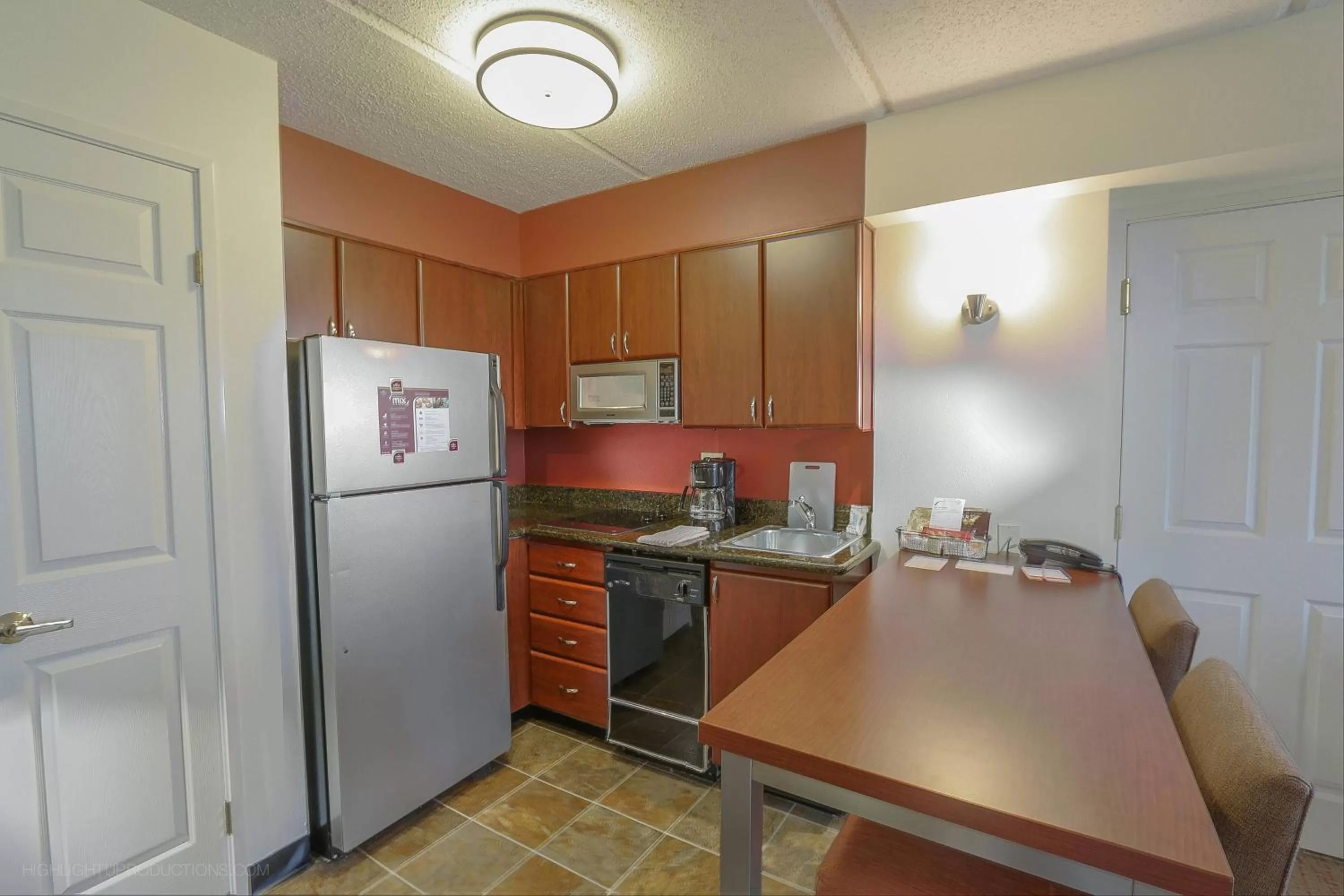 Kitchen or kitchenette in Residence Inn Fort Worth Alliance Airport