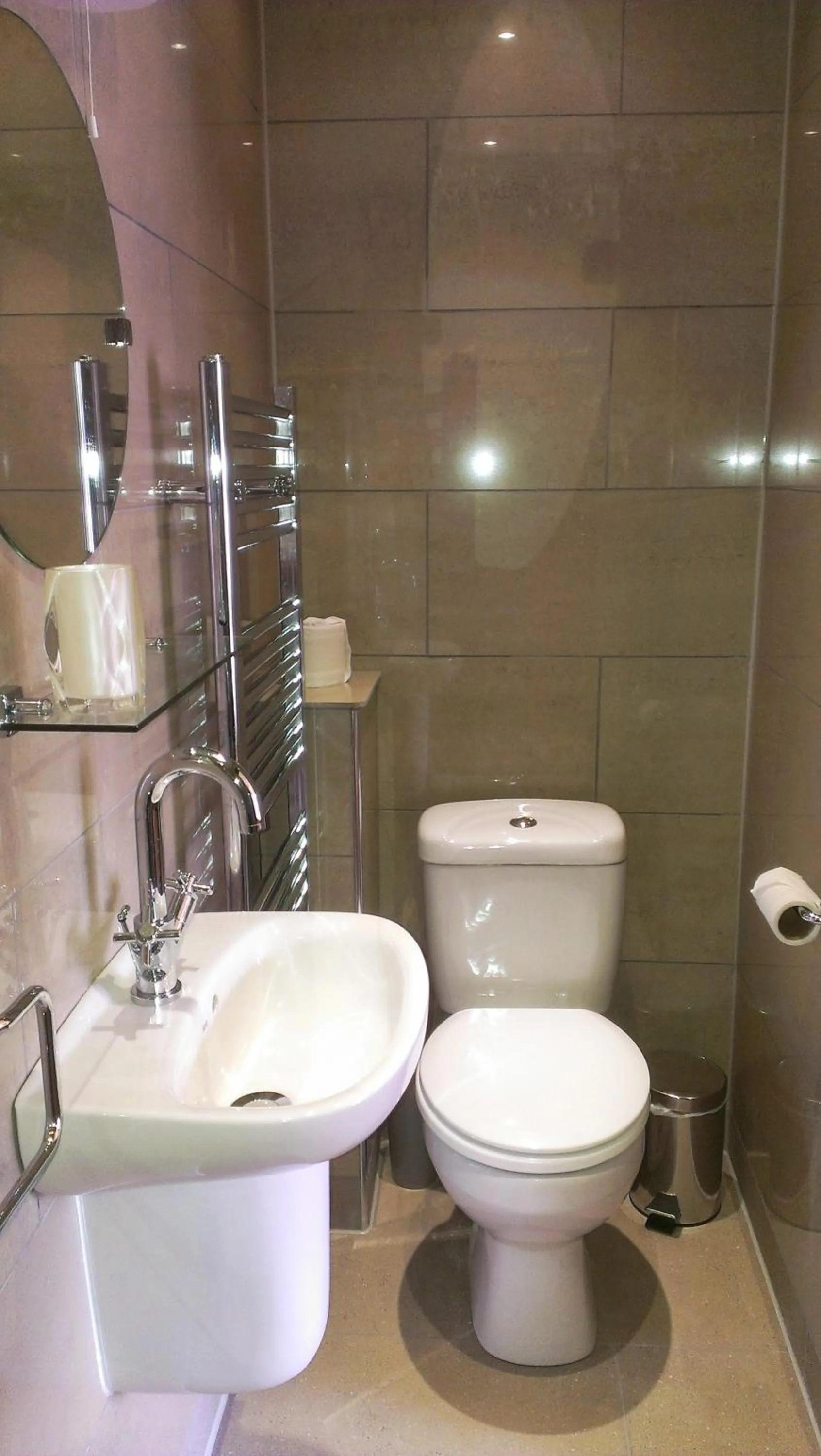 Bathroom in Church Farm Accommodation