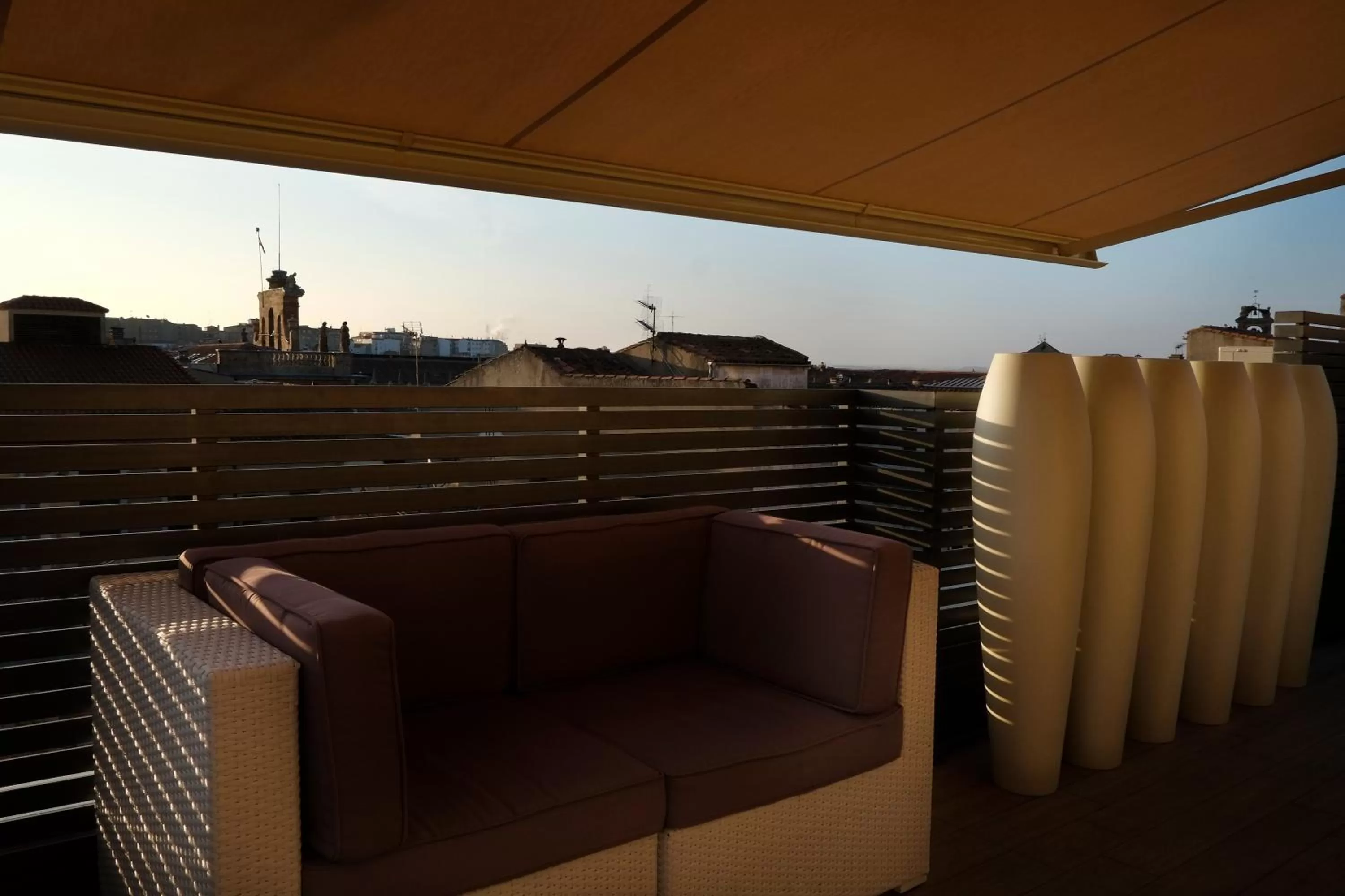 Area and facilities in Salamanca Suite Studios