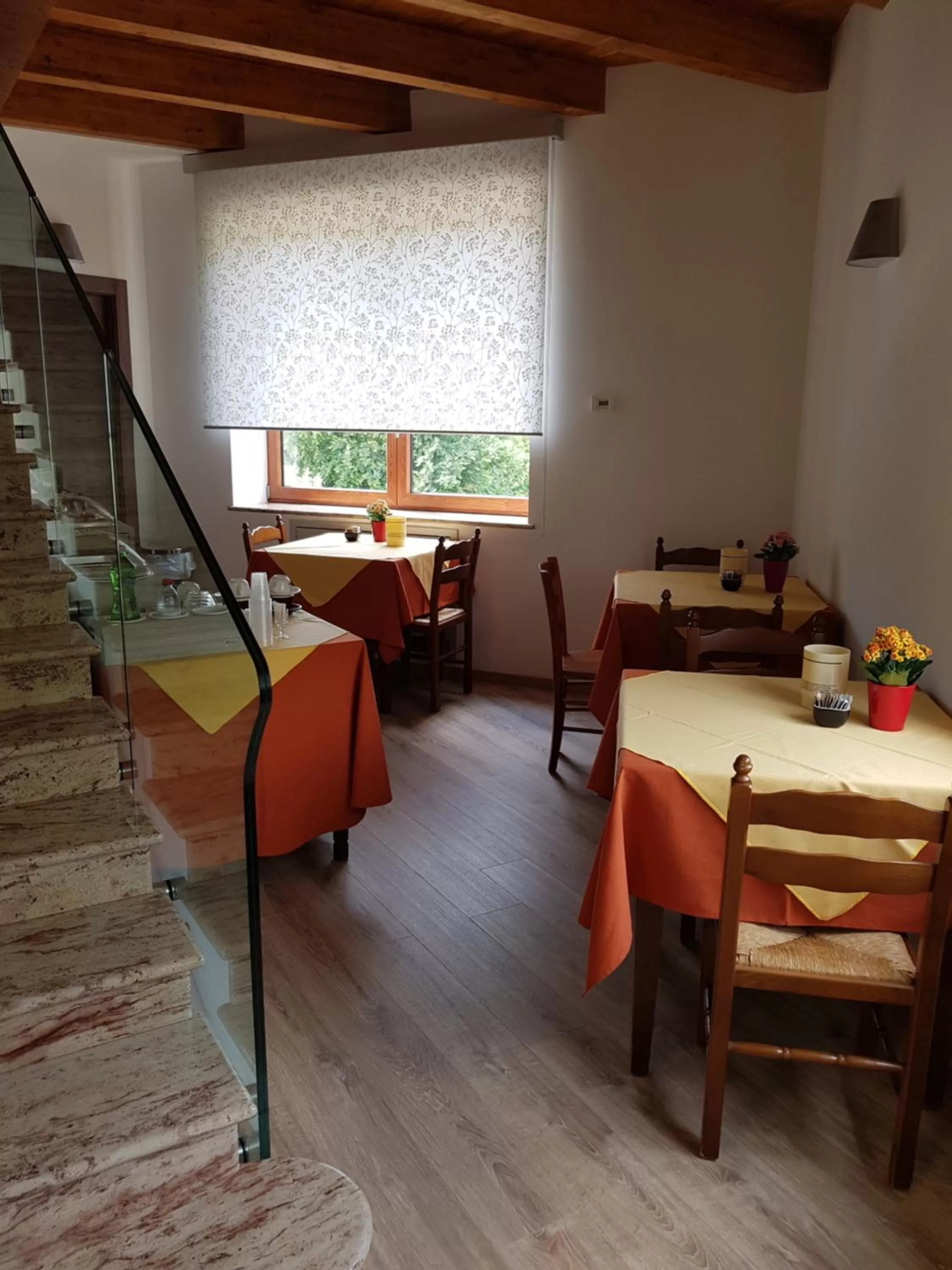 Restaurant/Places to Eat in San Pietro