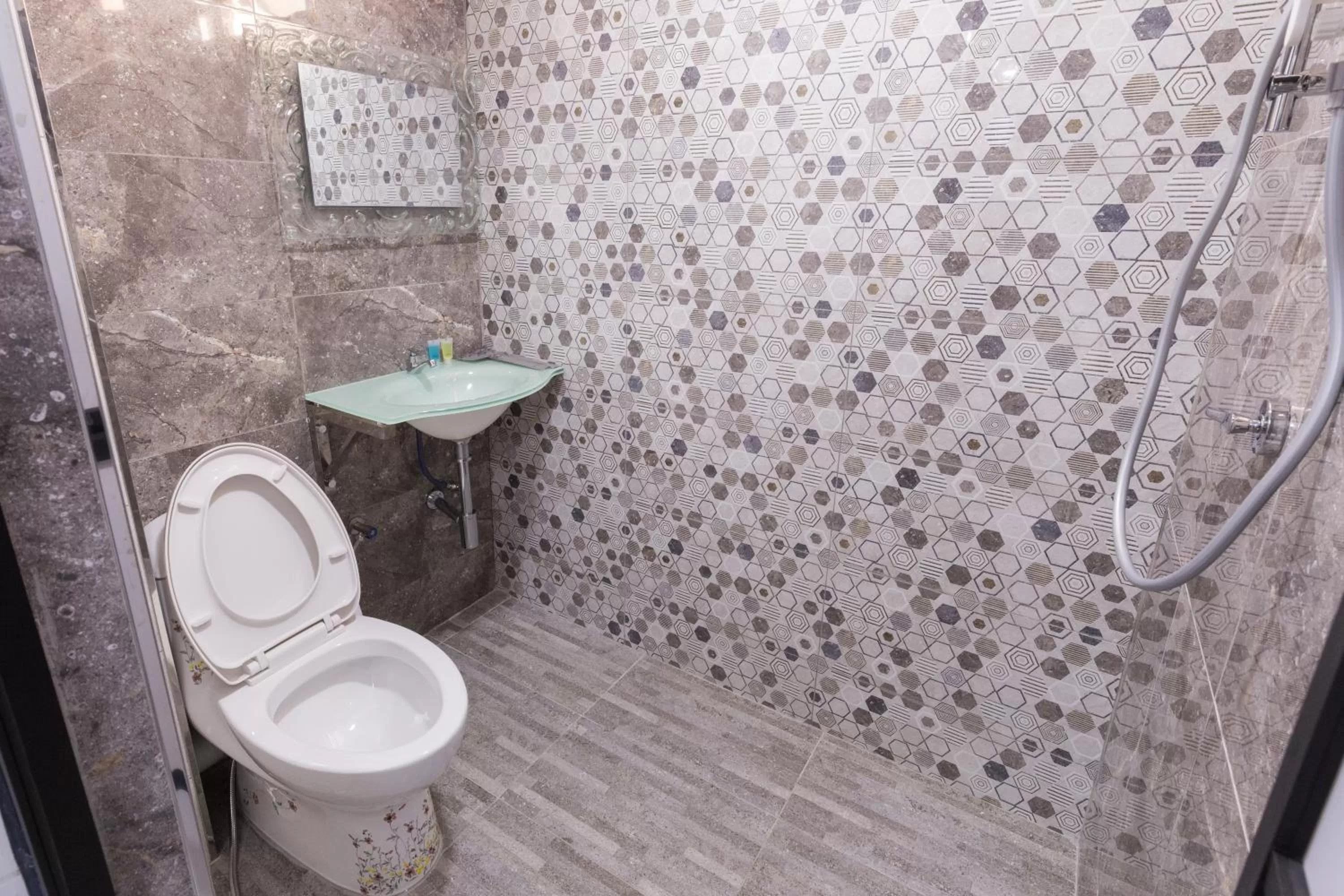 Bathroom in Lee Luxury Home USM Penang