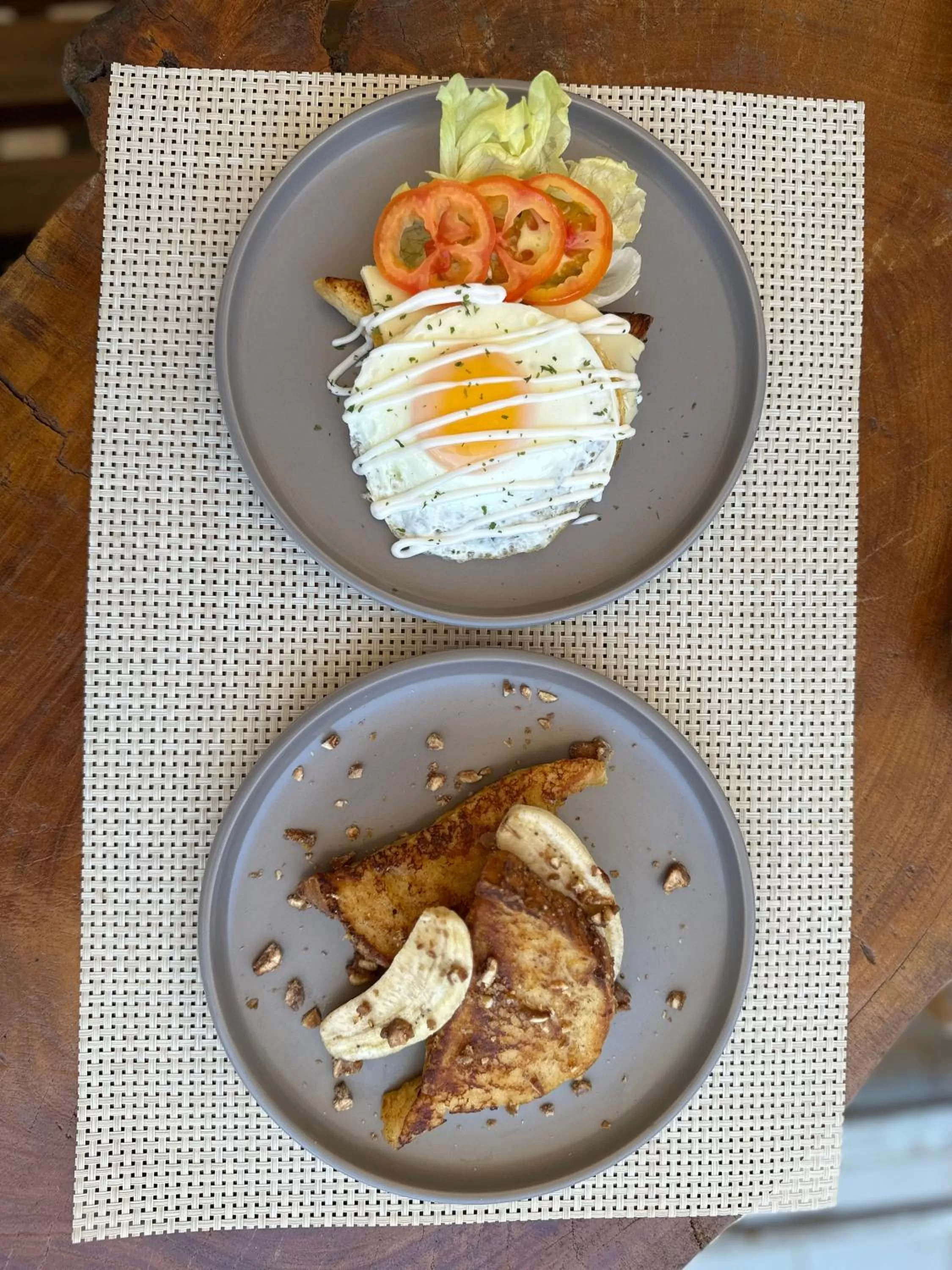 Food and drinks in Harbour Bliss Hotel