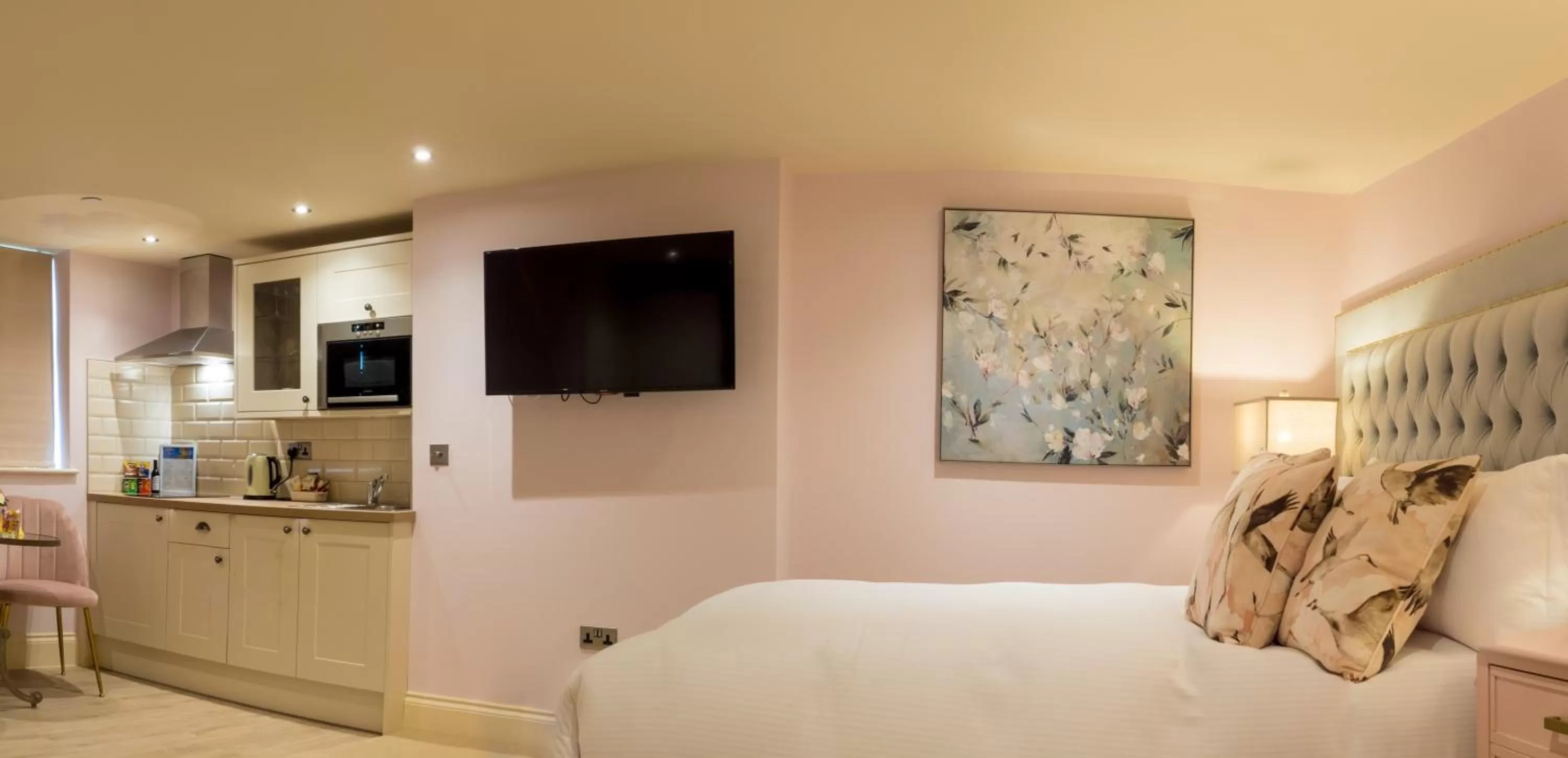 Bed in The Hotel Chester