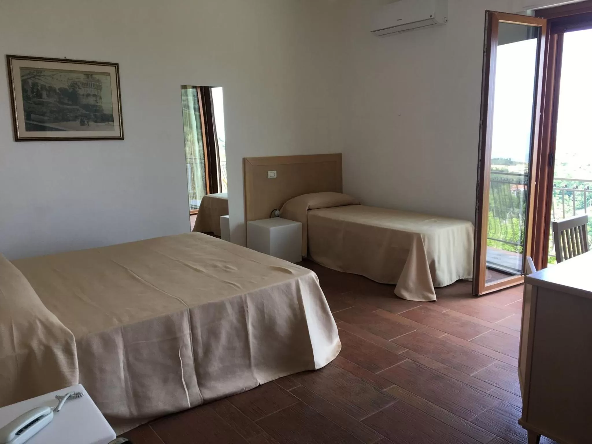 Bedroom, Bed in Il Podere dell'Angelo Old Country House