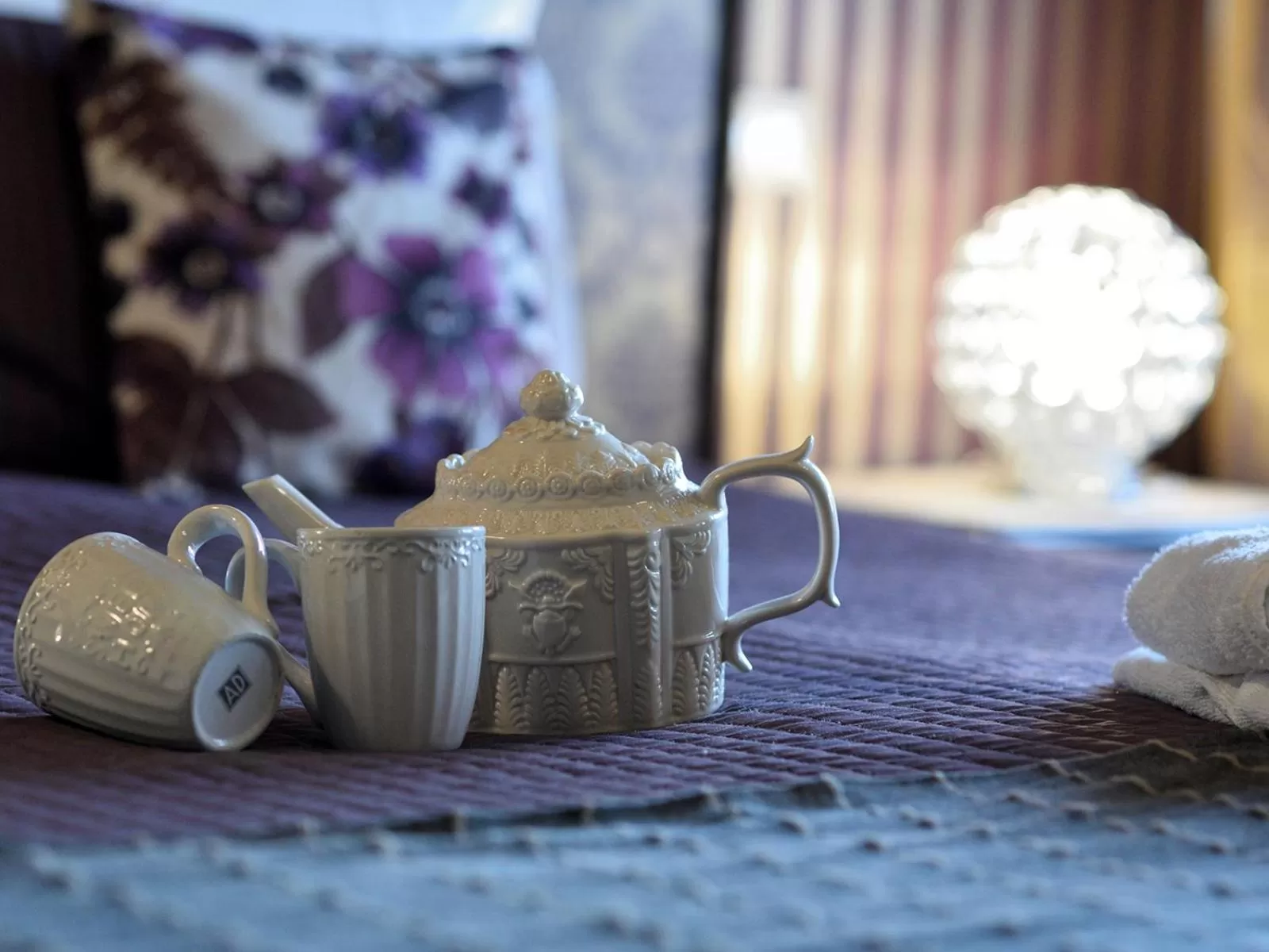 Decorative detail, Bed in B&B Villa del Sole Relais