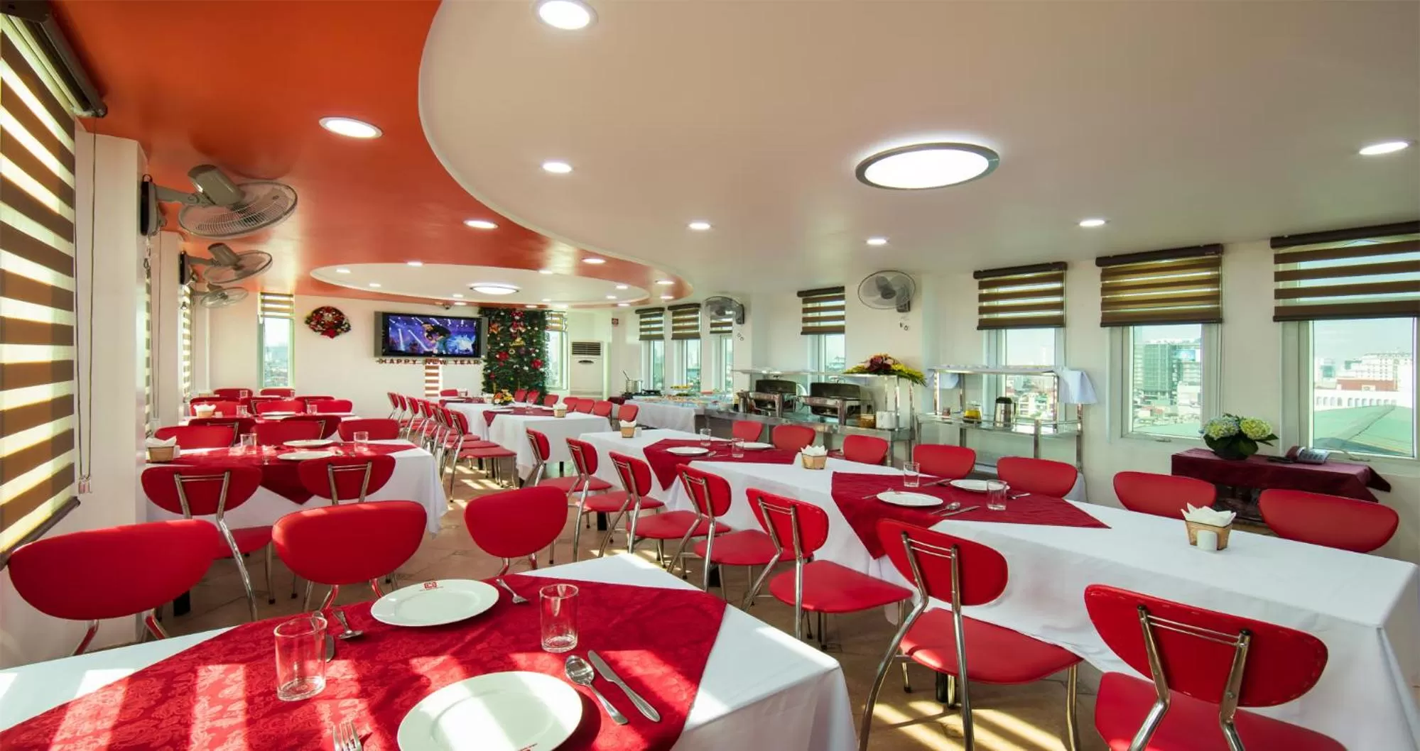 Restaurant/places to eat in Van Mieu Hotel