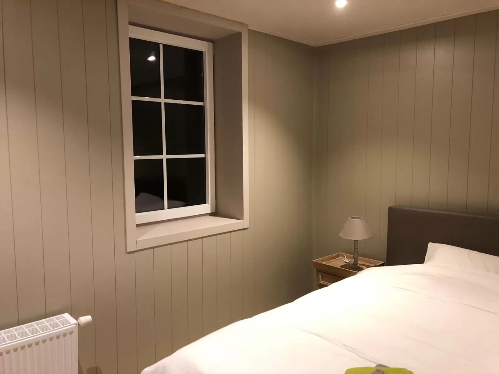 Bed in B&B De Dulle Koe