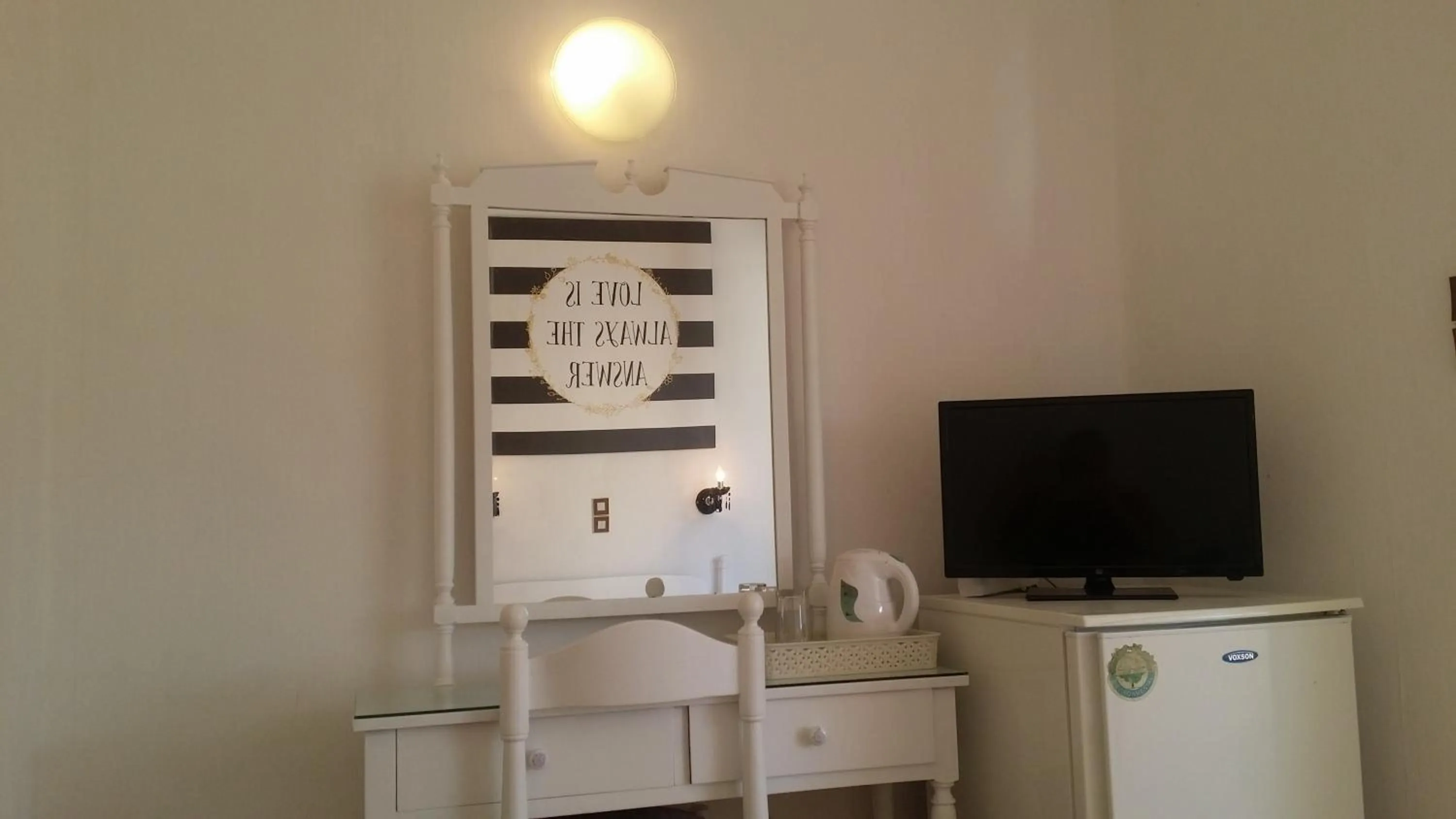 Decorative detail in Rachel Hotel