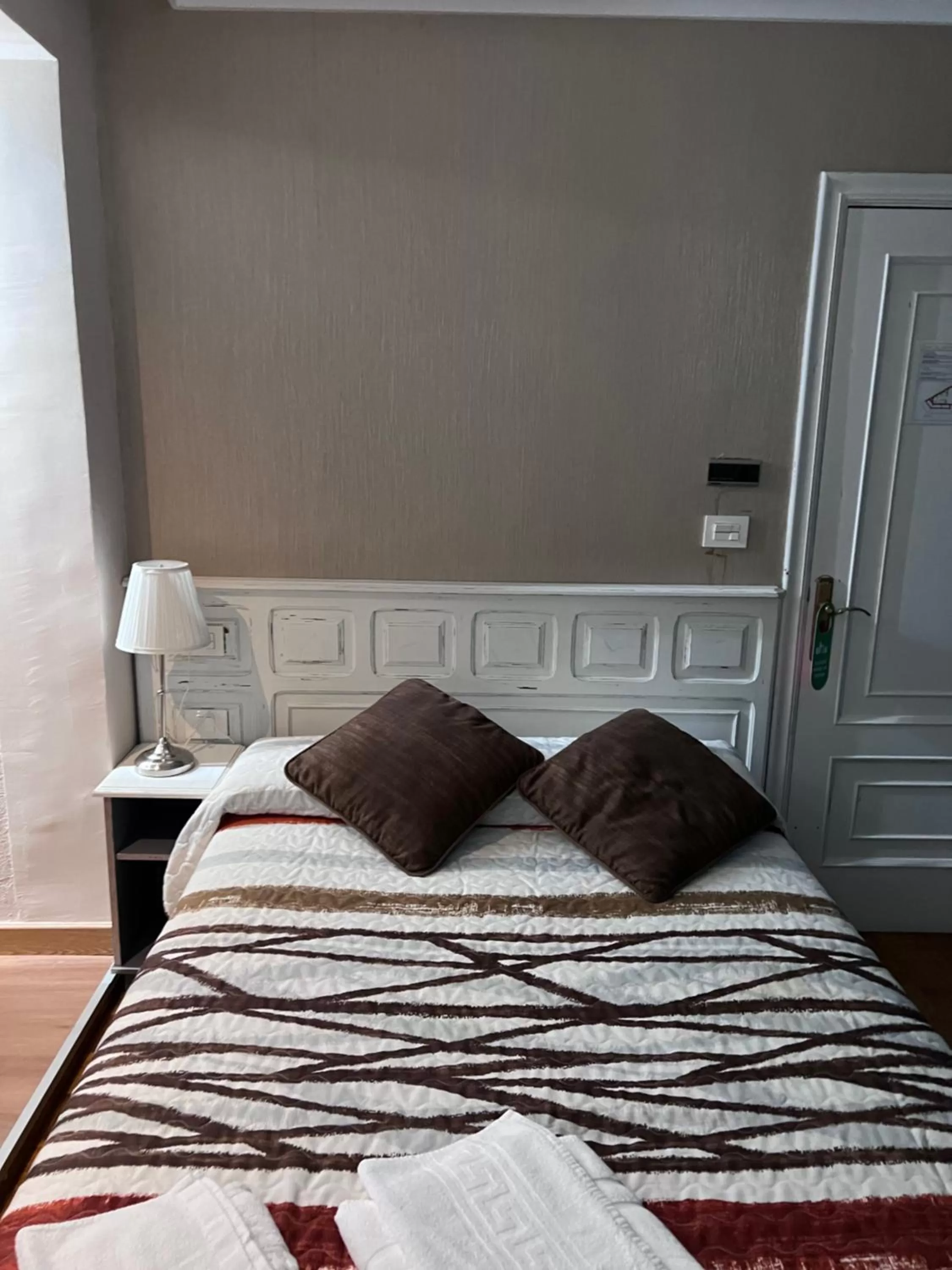 Bedroom, Bed in Hotel Celta Galaico