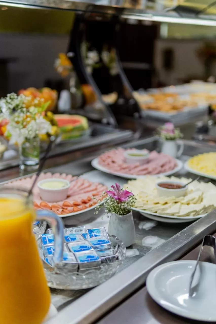 Restaurant/places to eat in Paradiso Corporate