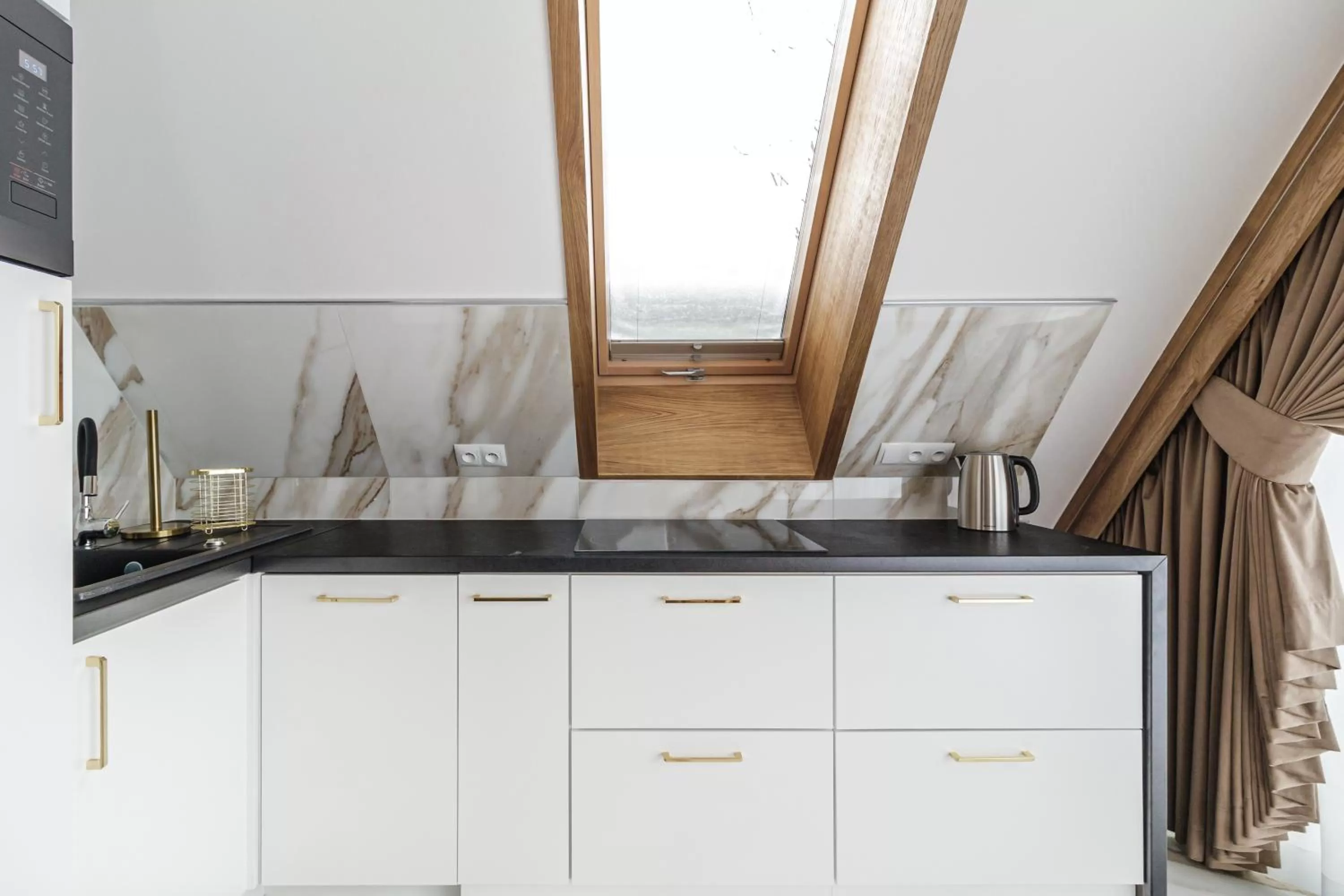 Coffee/tea facilities, Kitchen/Kitchenette in Jagiellońska Residence