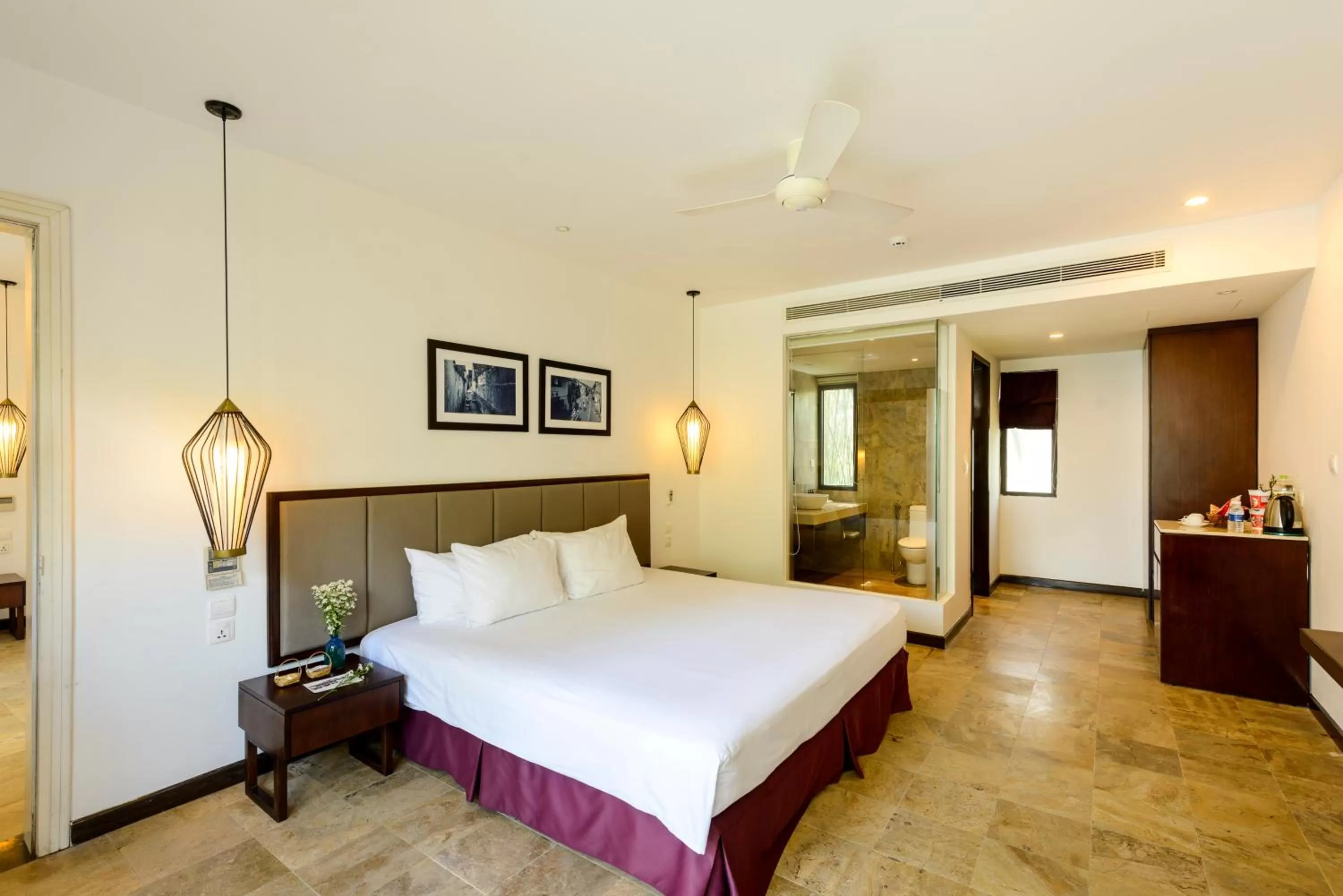 TV and multimedia, Bed in SENVILA Boutique Resort & Spa