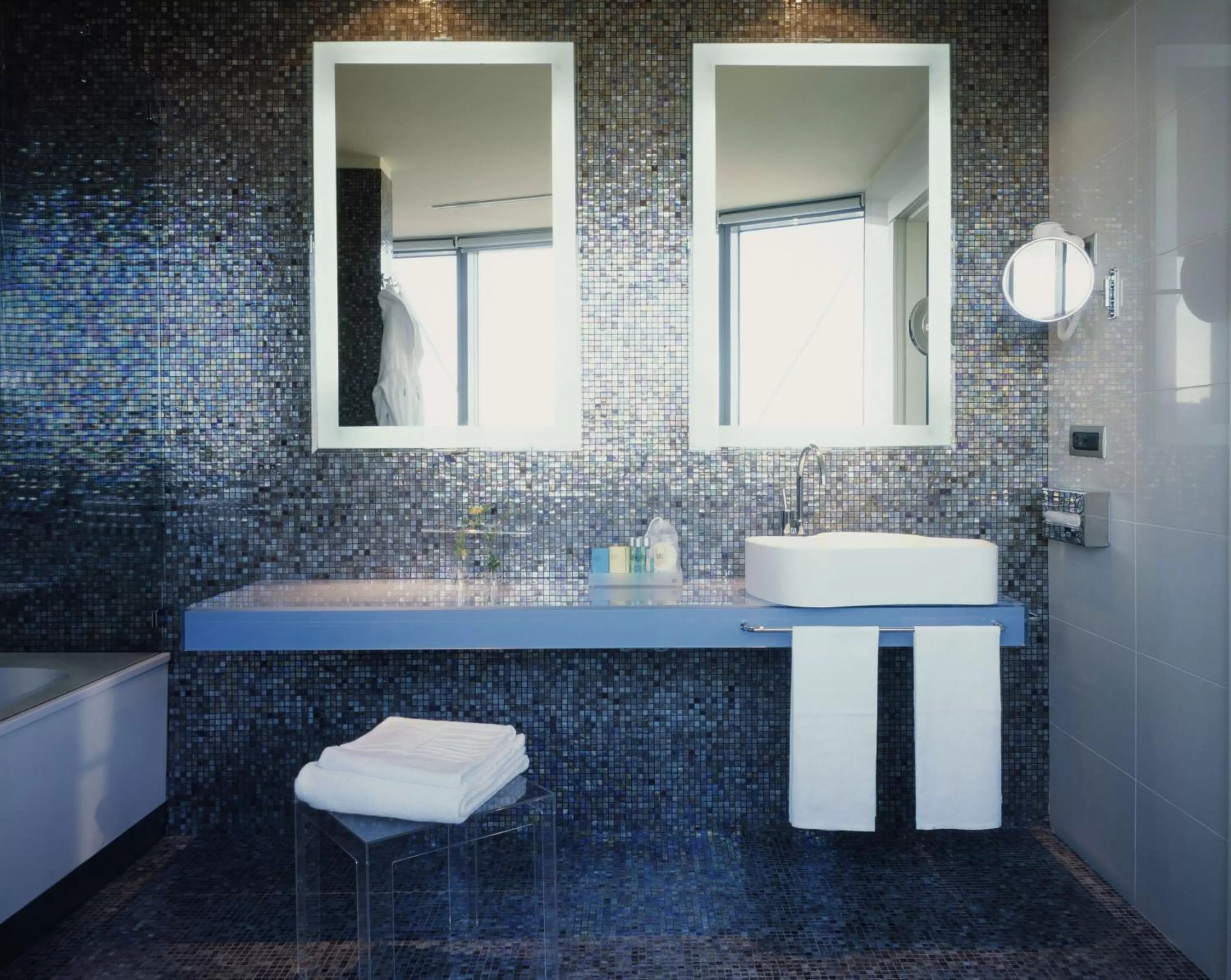 Bathroom in UNA HOTELS T Hotel Cagliari