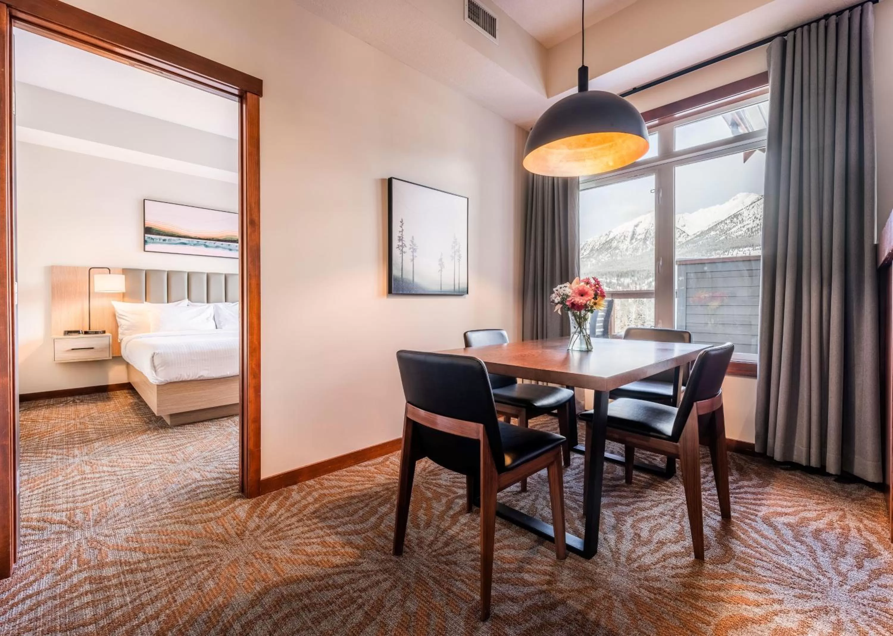 Dining area, Bed in Blackstone Mountain Lodge by CLIQUE