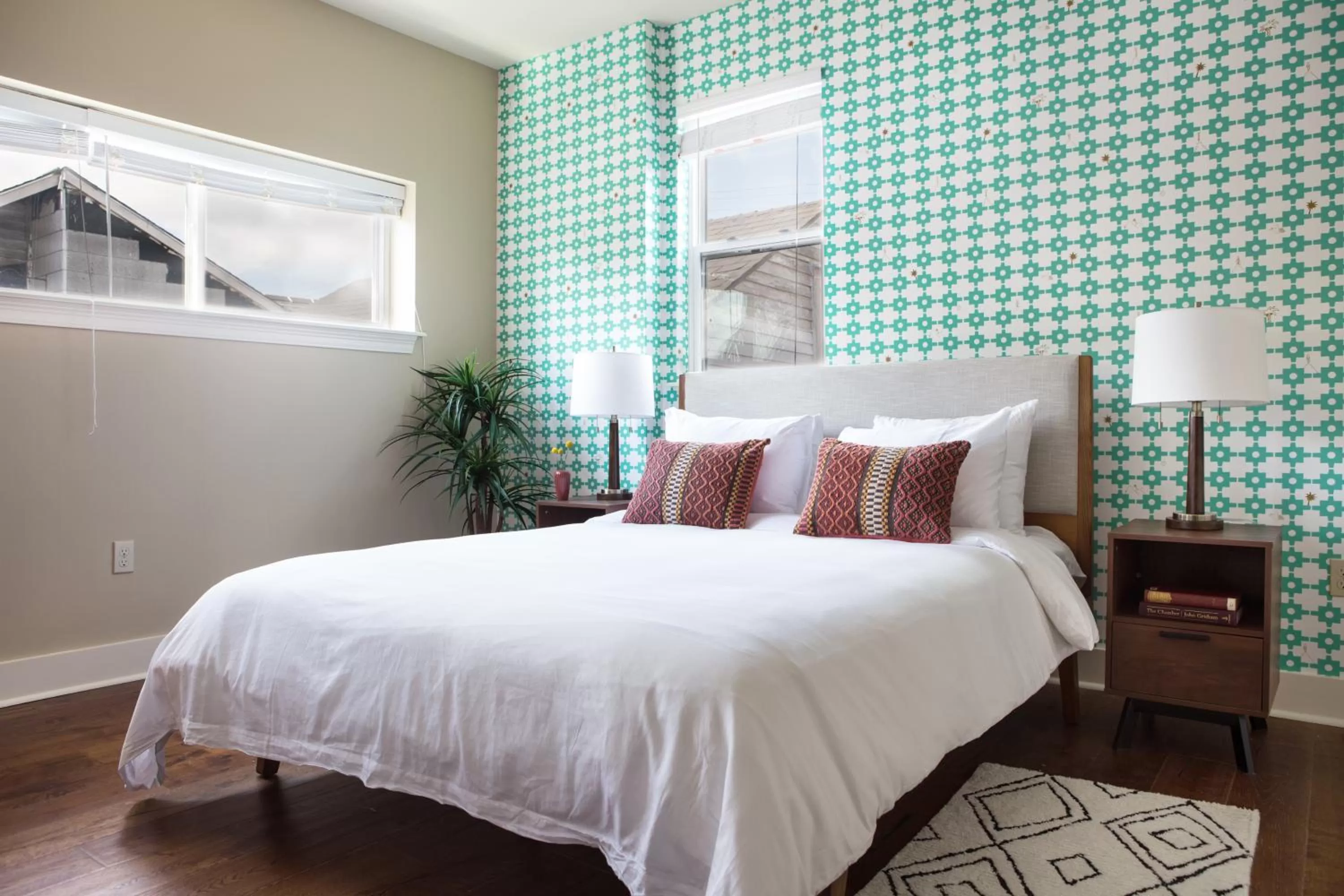 Living room, Bed in Sonder The Bywater