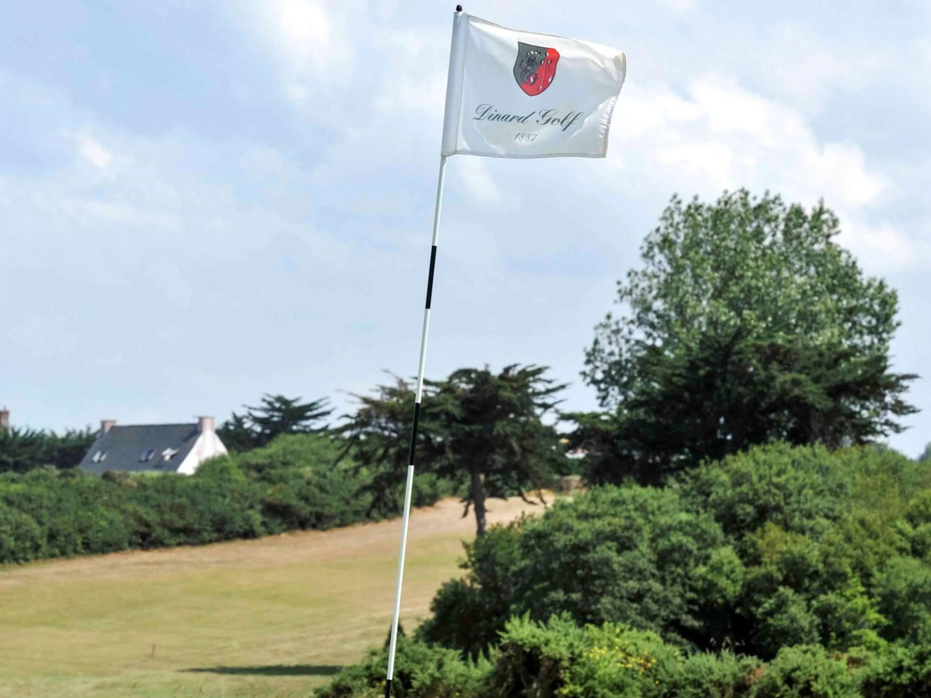 Golfcourse in Emeria Dinard Thalasso Spa