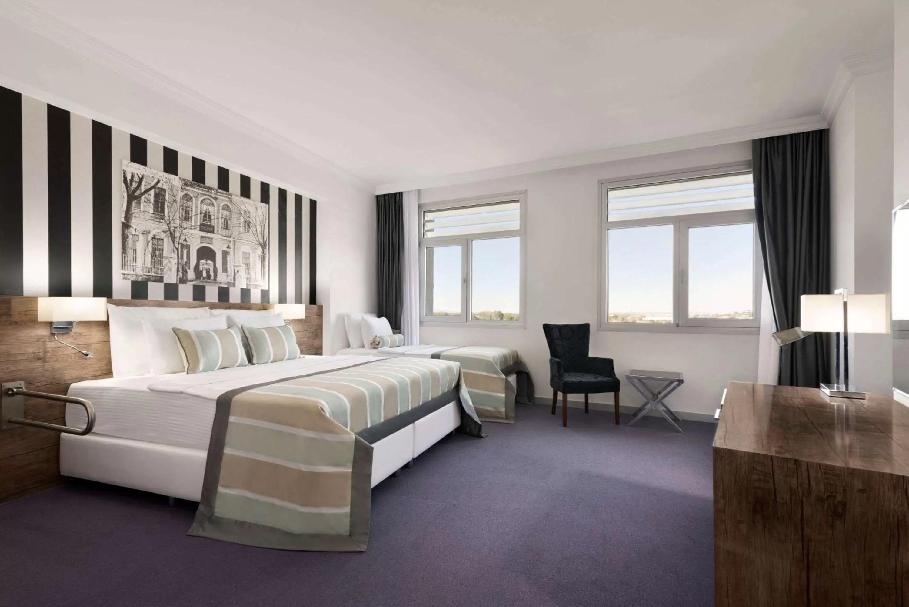 Communal lounge/ TV room, Bed in Ramada Hotel by Wyndham Edirne