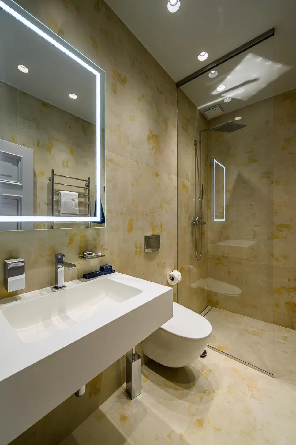 Shower, Bathroom in Roze Kūrmājas Residence