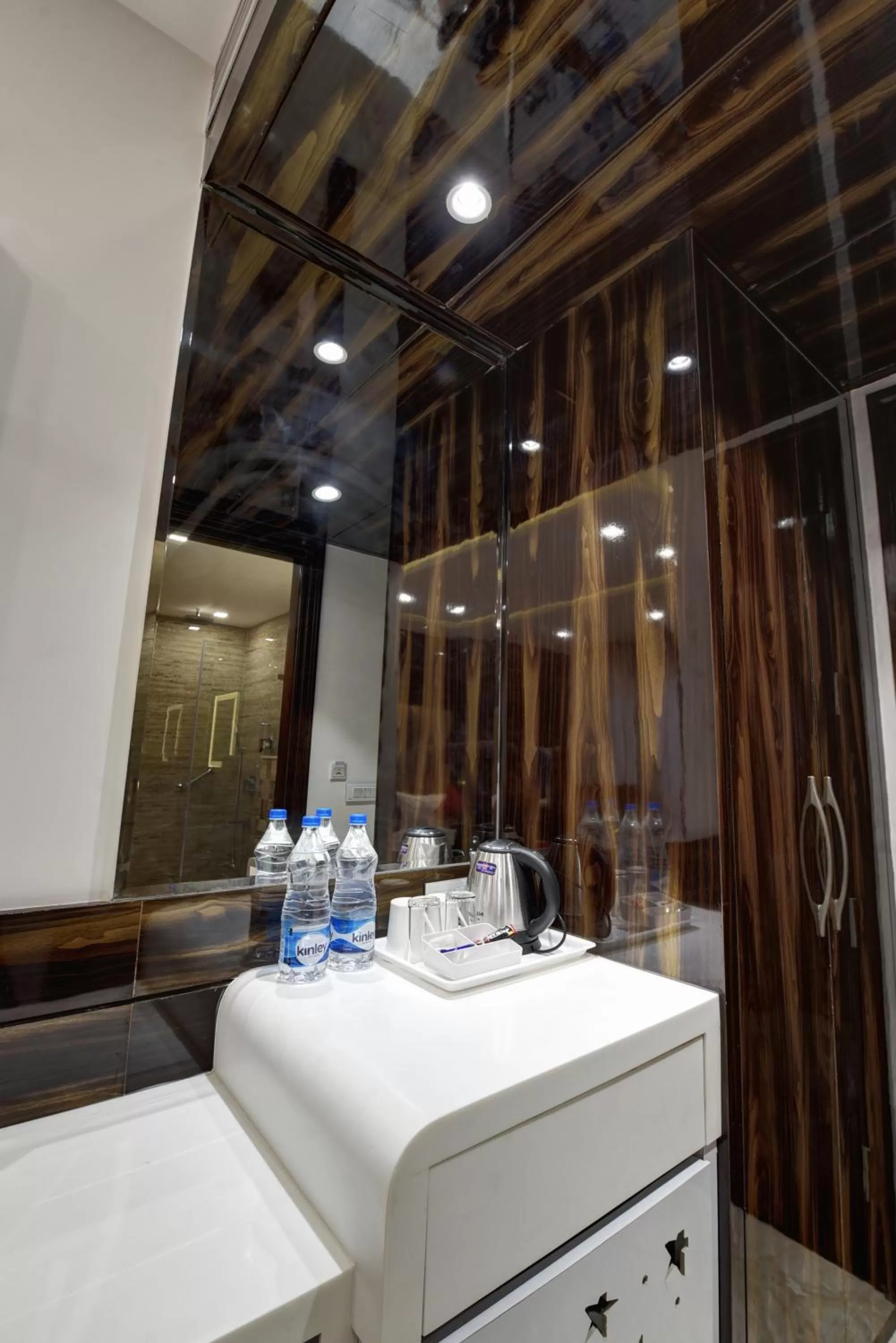 Coffee/tea facilities in GOLDEN TREE