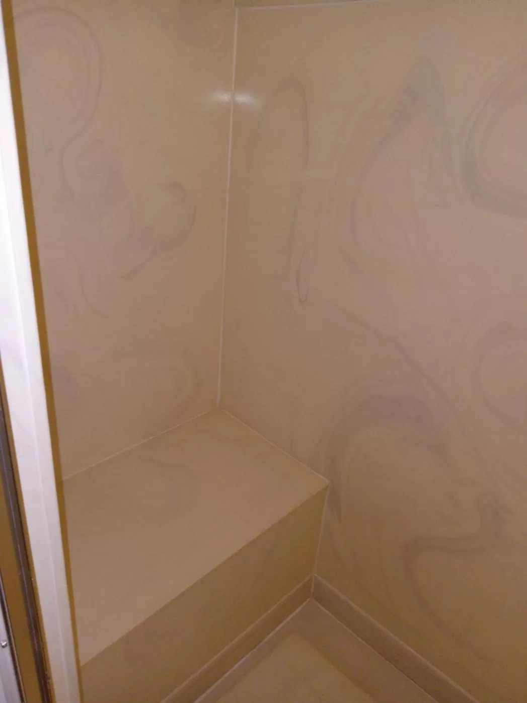 Bathroom in Siesta Motel