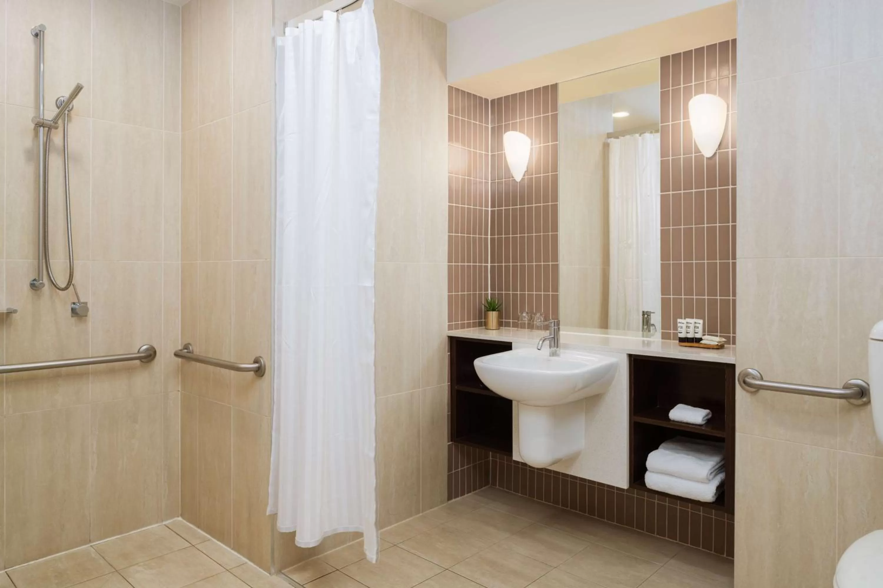 Bathroom in Rydges Campbelltown