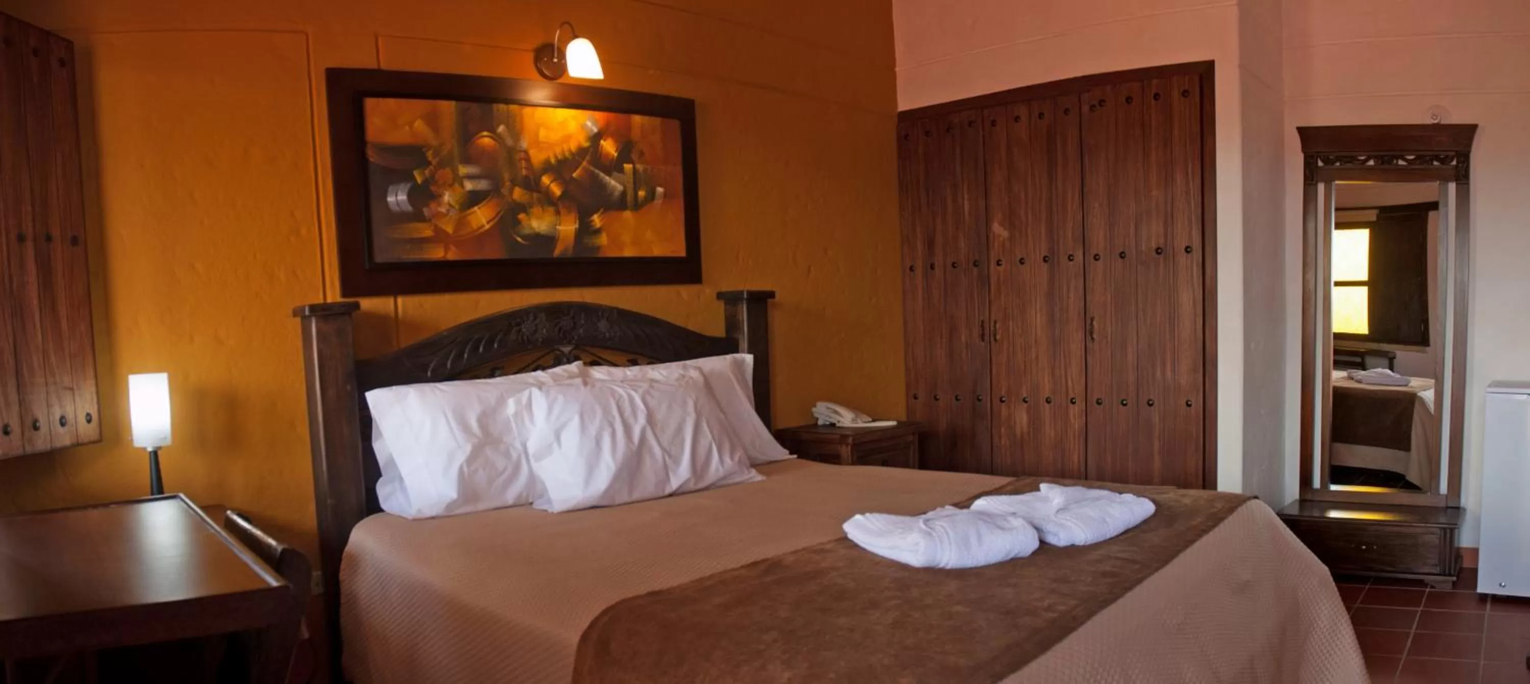 Bed in Hotel Las Rocas Resort Villanueva