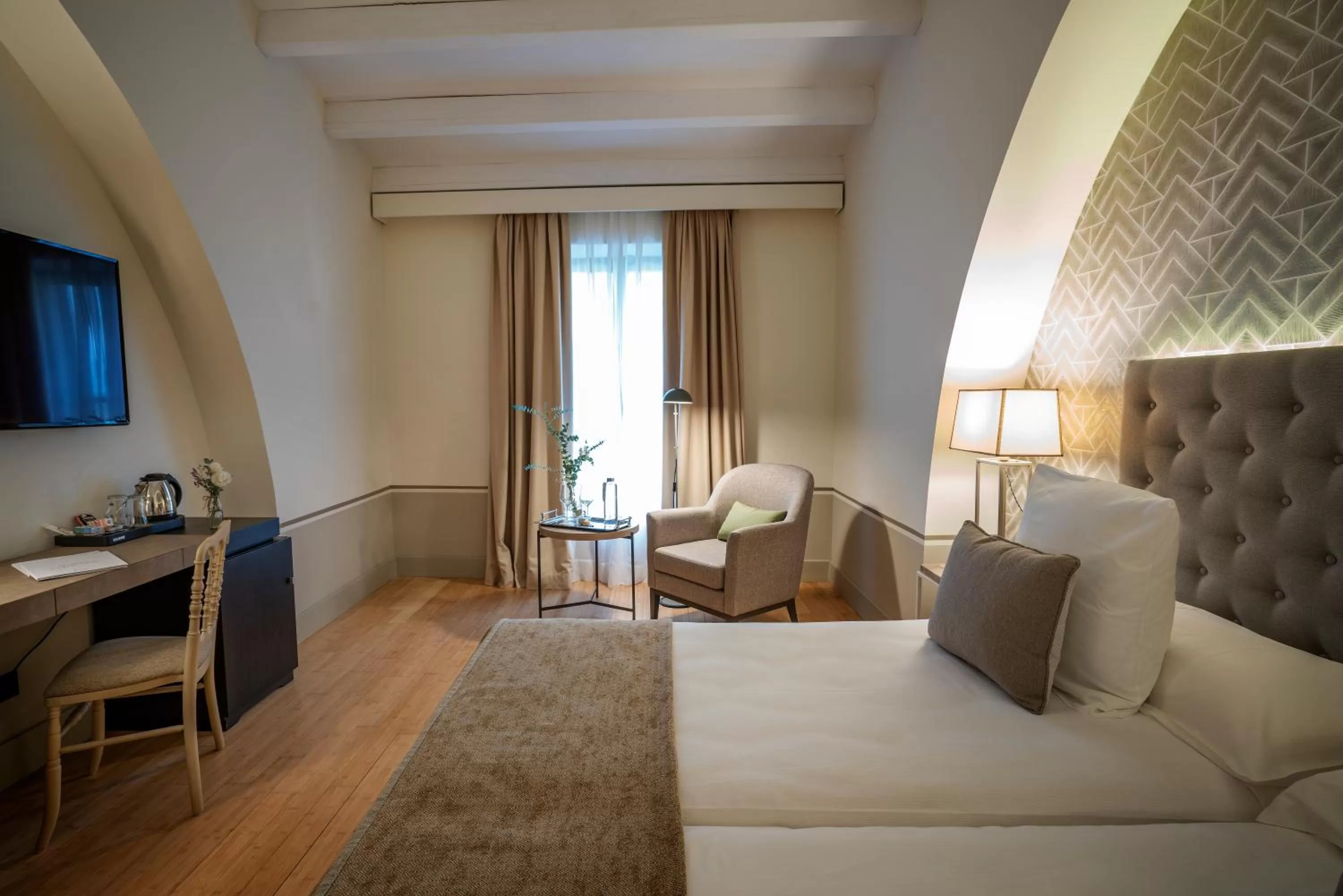Bed in Hospes Palacio de Arenales & Spa