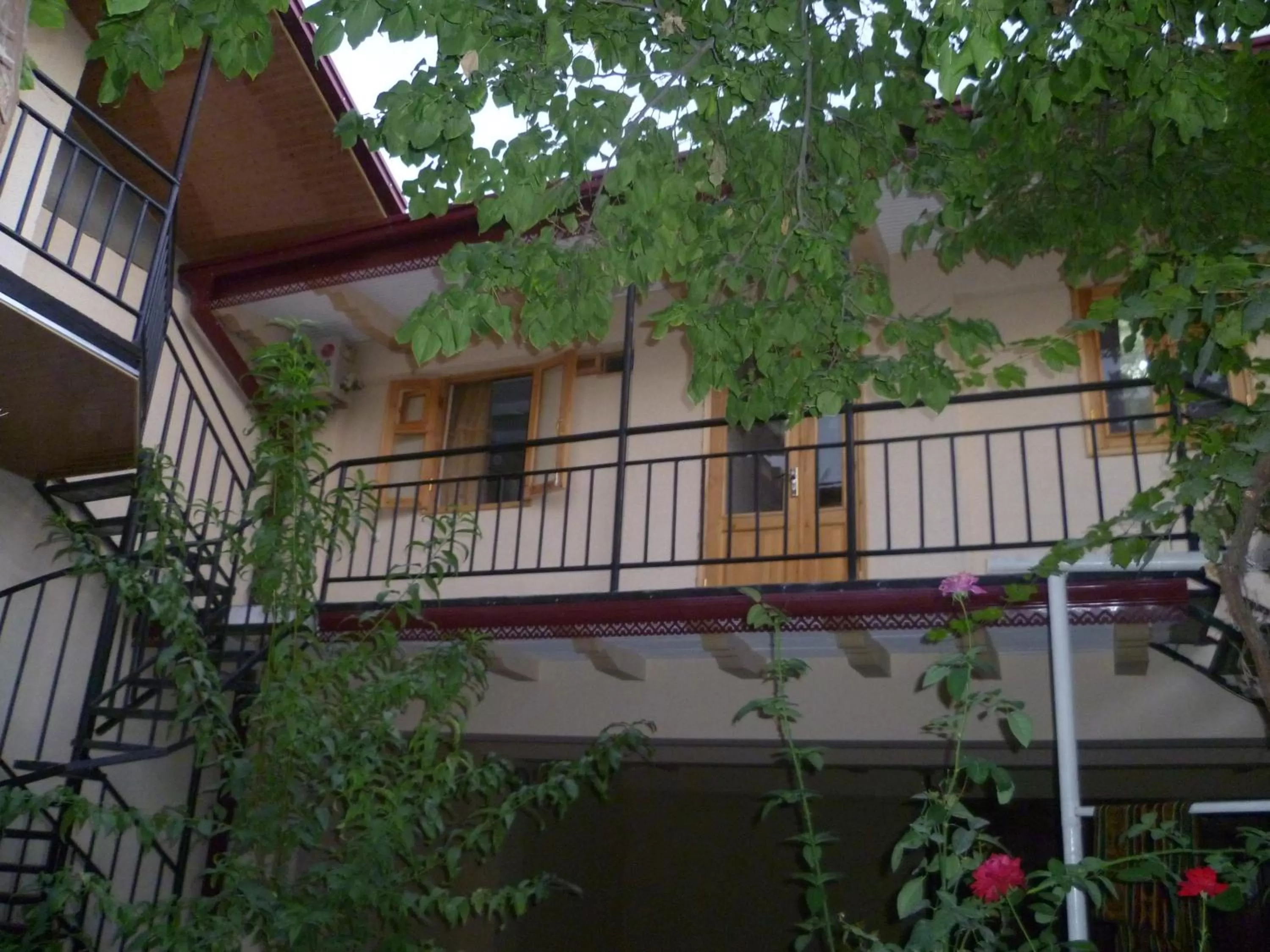 Facade/entrance, Property Building in B&B Emir